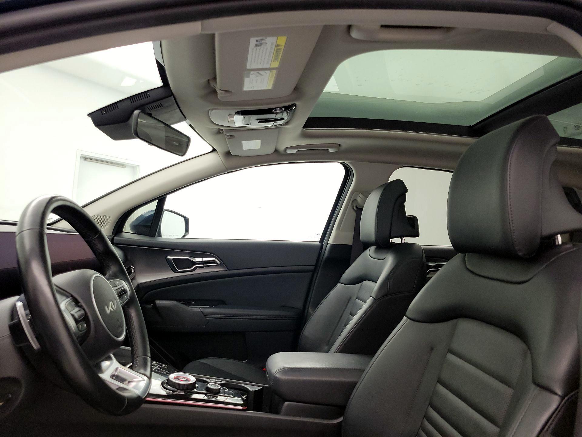 Thumbnail: 2023 Kia Sportage - 20