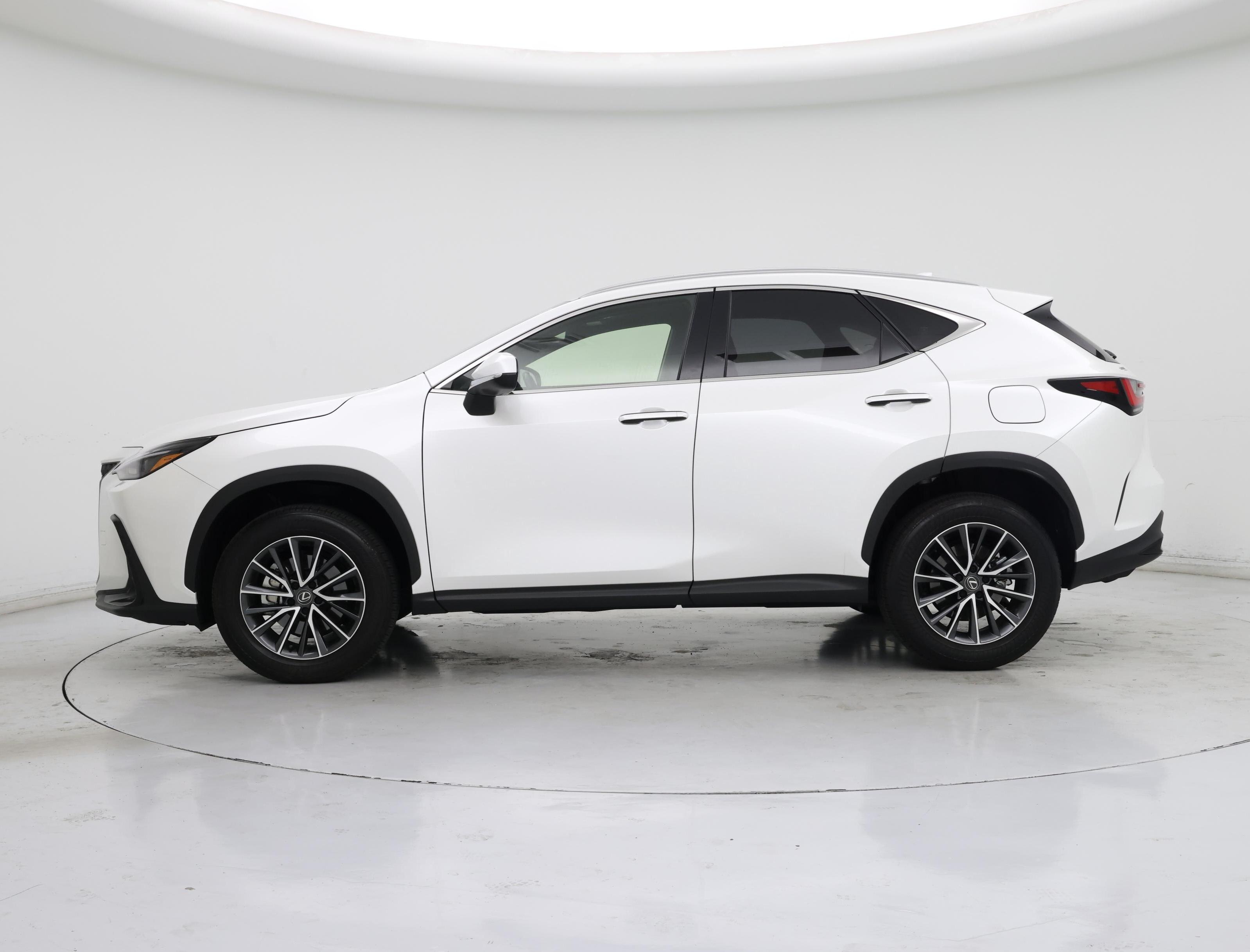 Thumbnail: 2024 Lexus NX - 3