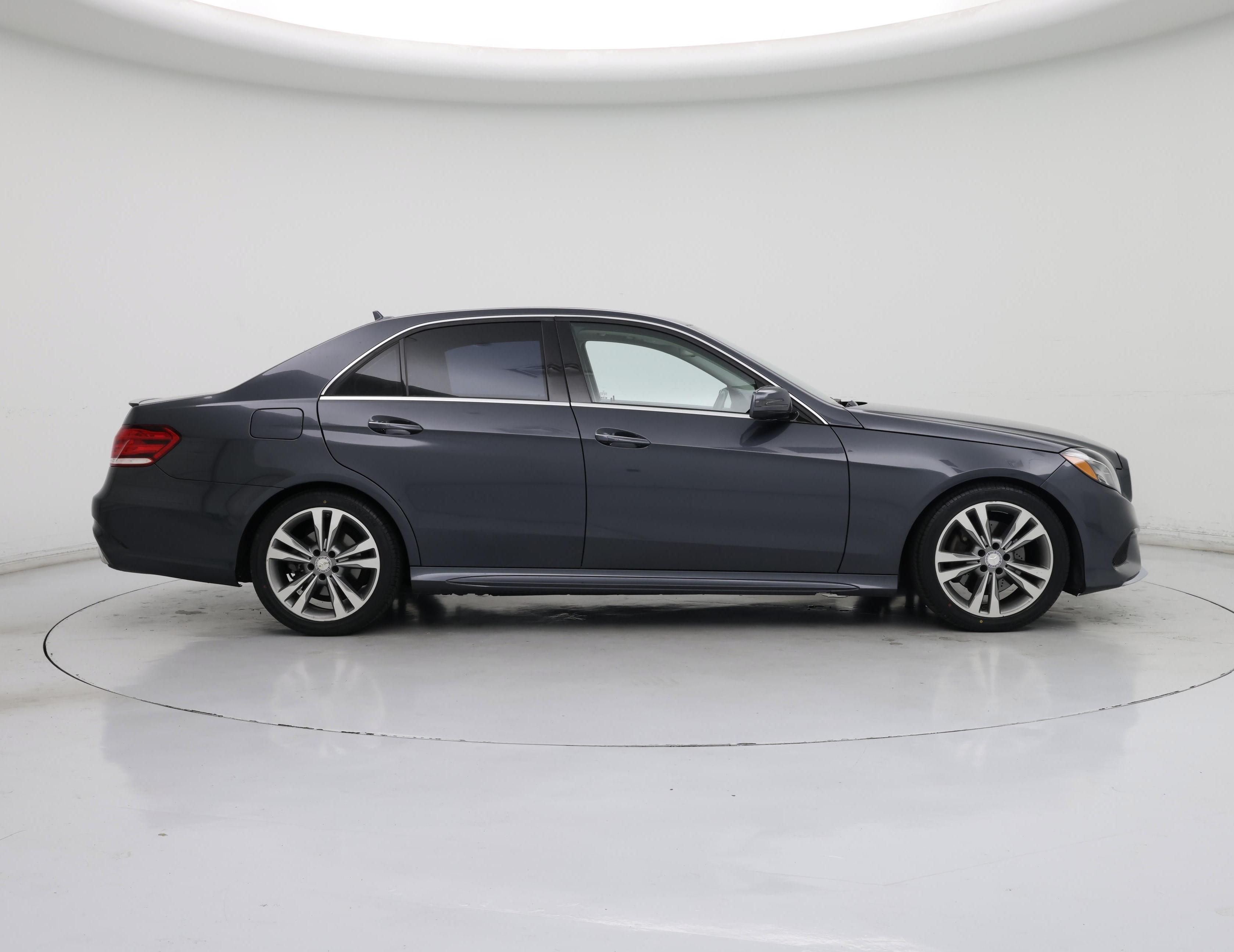 Thumbnail: 2014 Mercedes-Benz E-Class - 7