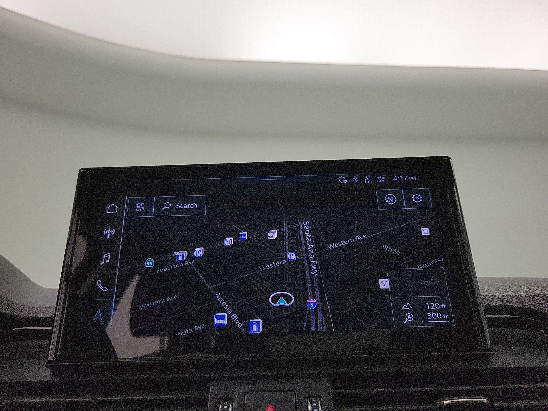 Thumbnail: 2022 Audi Q5 - 14