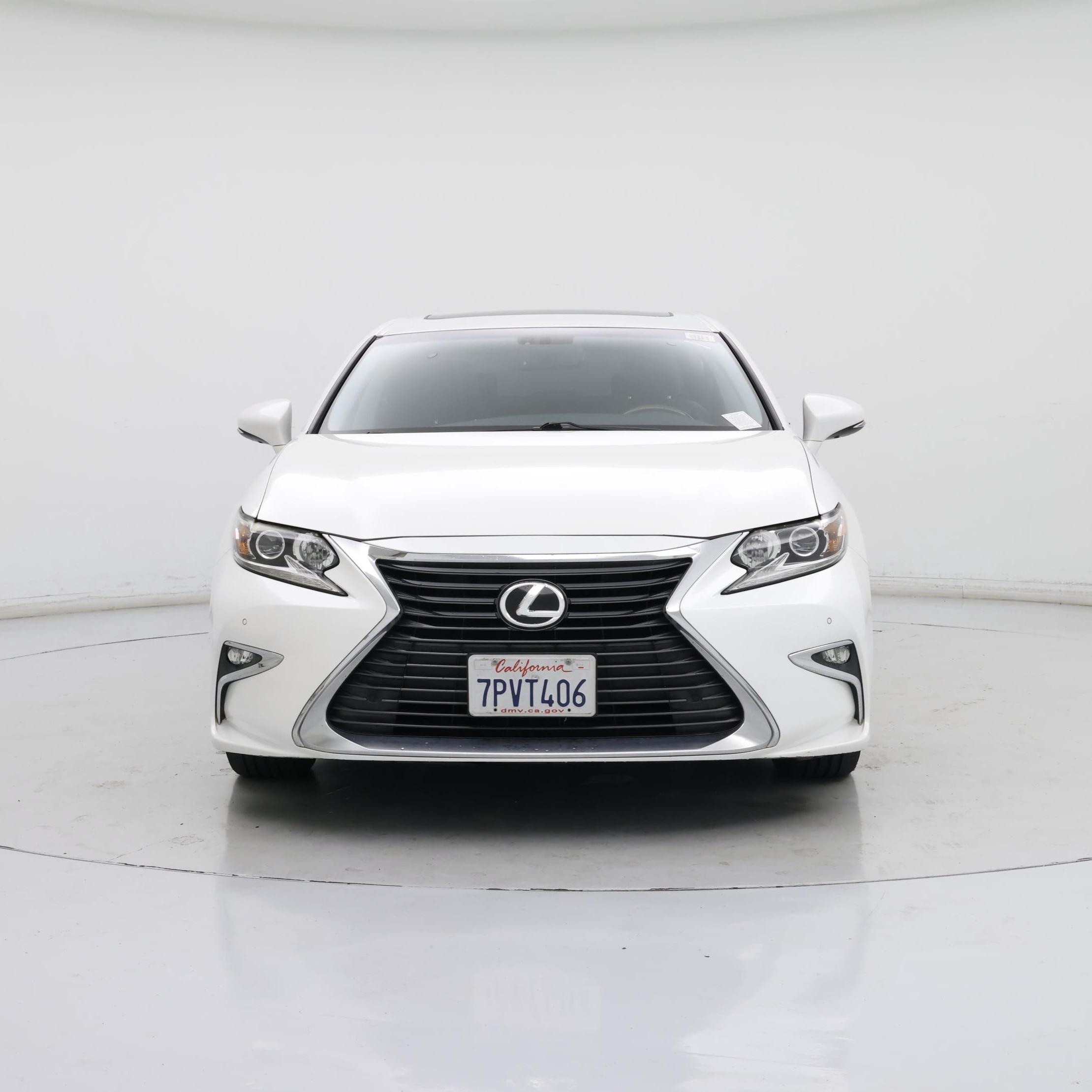 Thumbnail: 2016 Lexus ES - 5