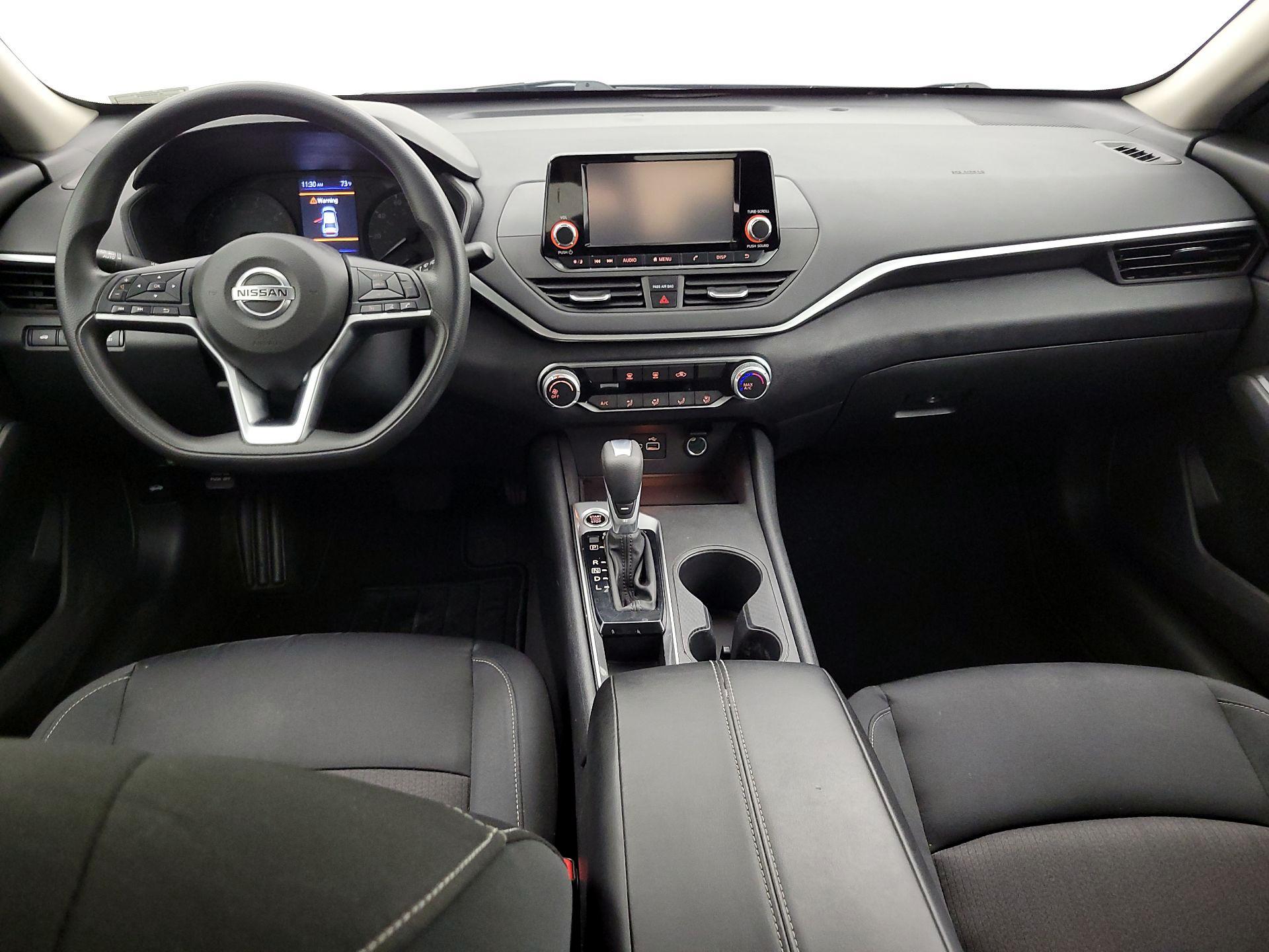 Thumbnail: 2021 Nissan Altima - 9