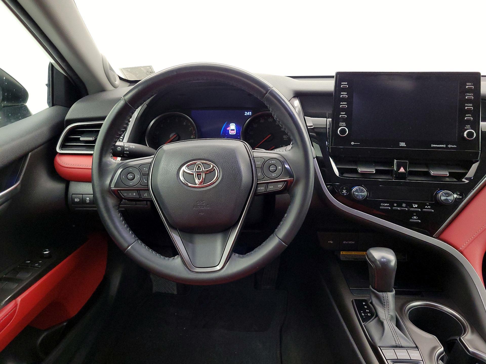 Thumbnail: 2021 Toyota Camry - 10