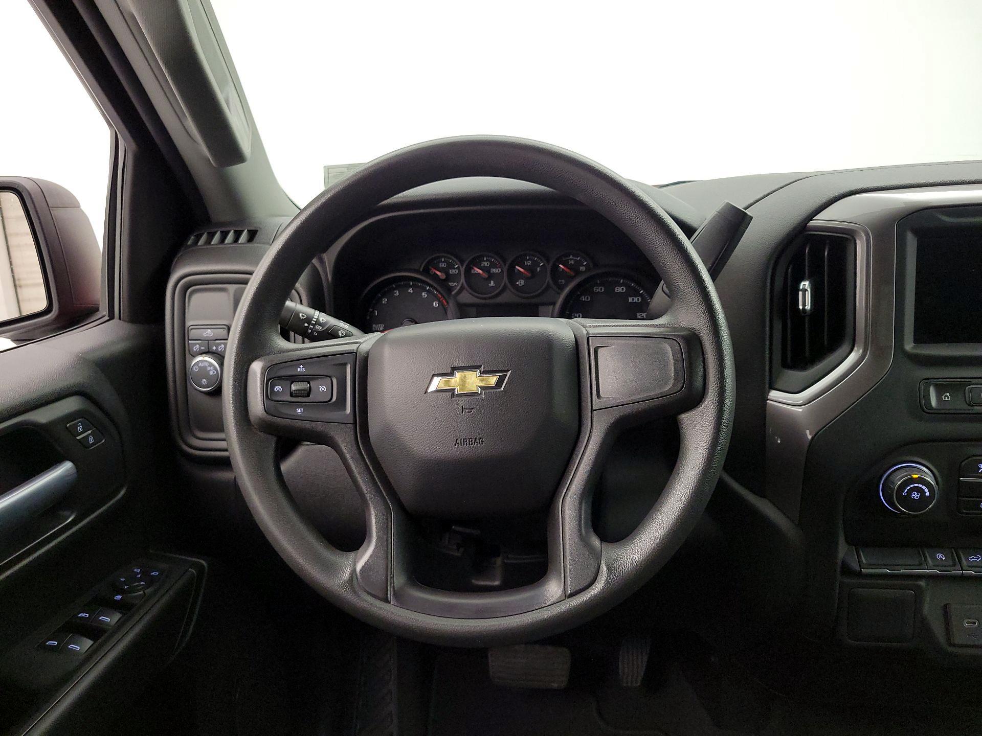 Thumbnail: 2021 Chevrolet Silverado 1500 - 10