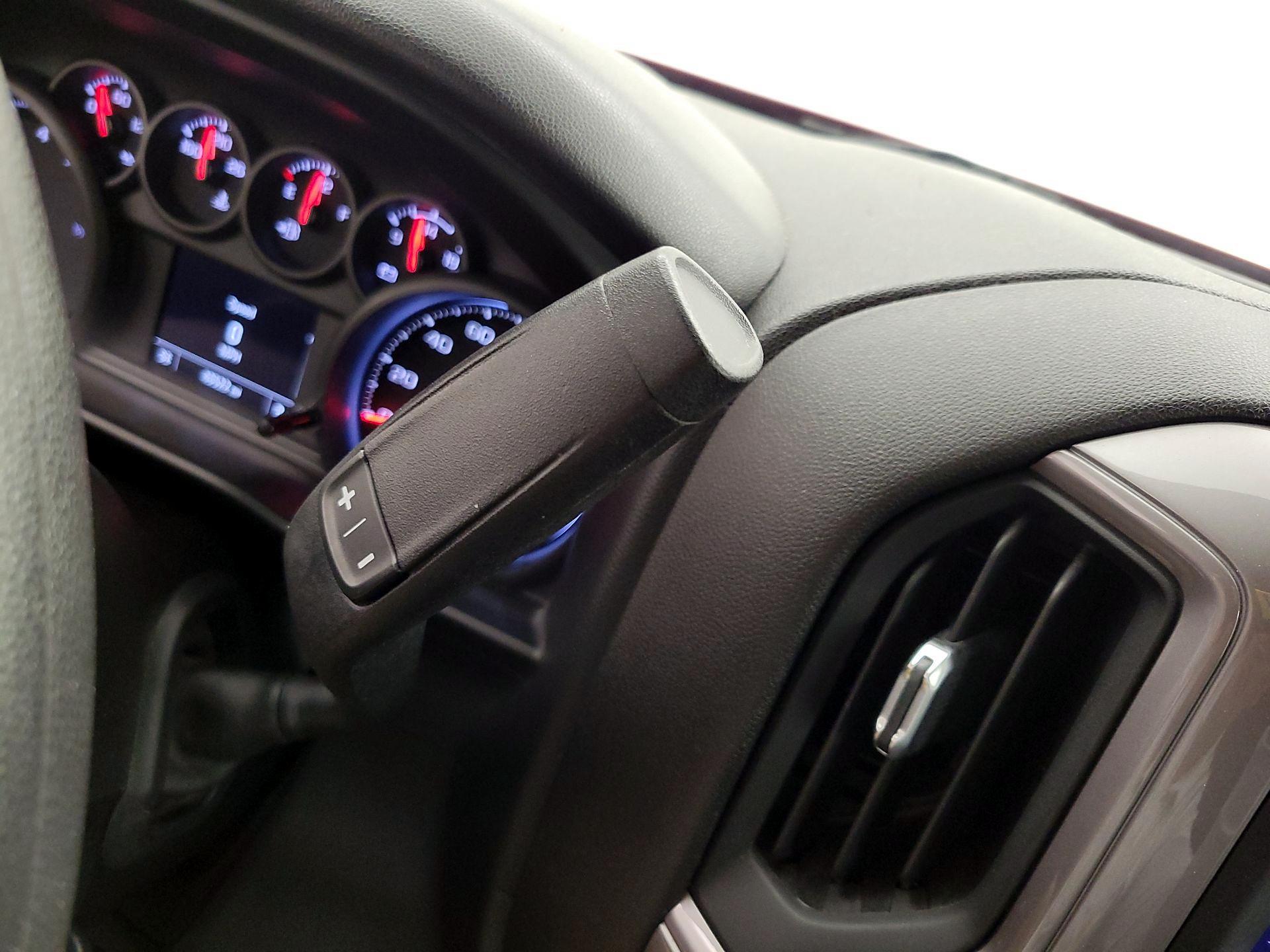 Thumbnail: 2021 Chevrolet Silverado 1500 - 17