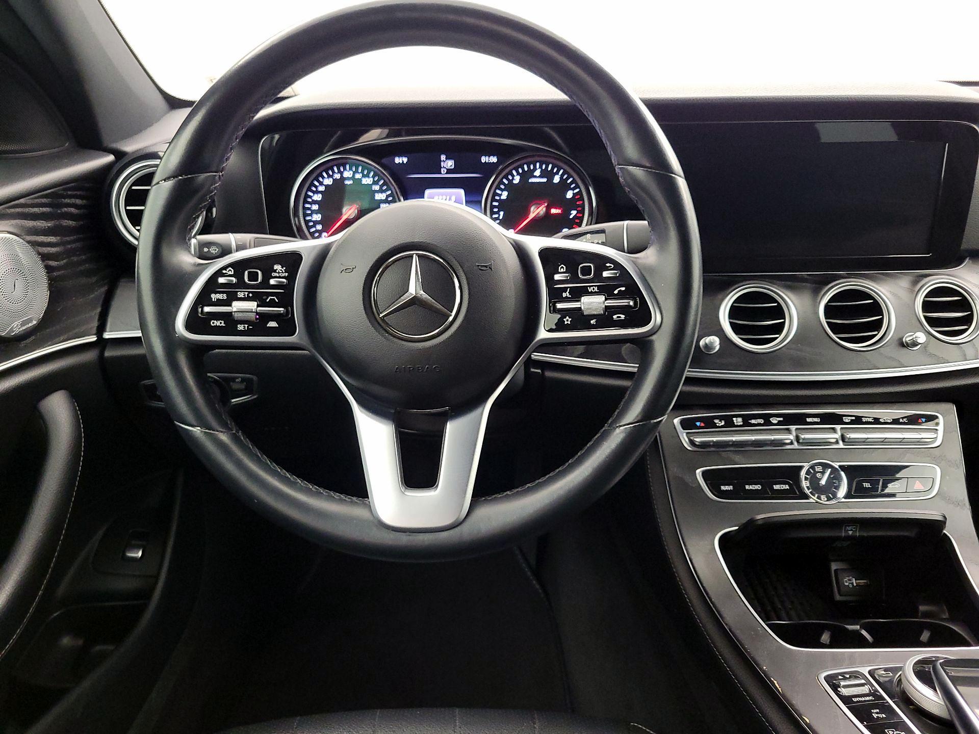 Thumbnail: 2019 Mercedes-Benz E-Class - 10