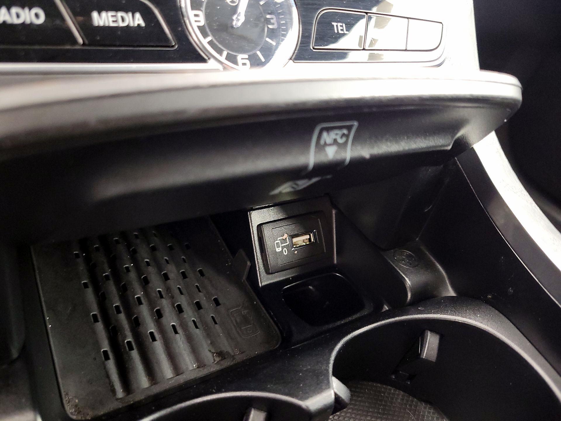 Thumbnail: 2019 Mercedes-Benz E-Class - 19