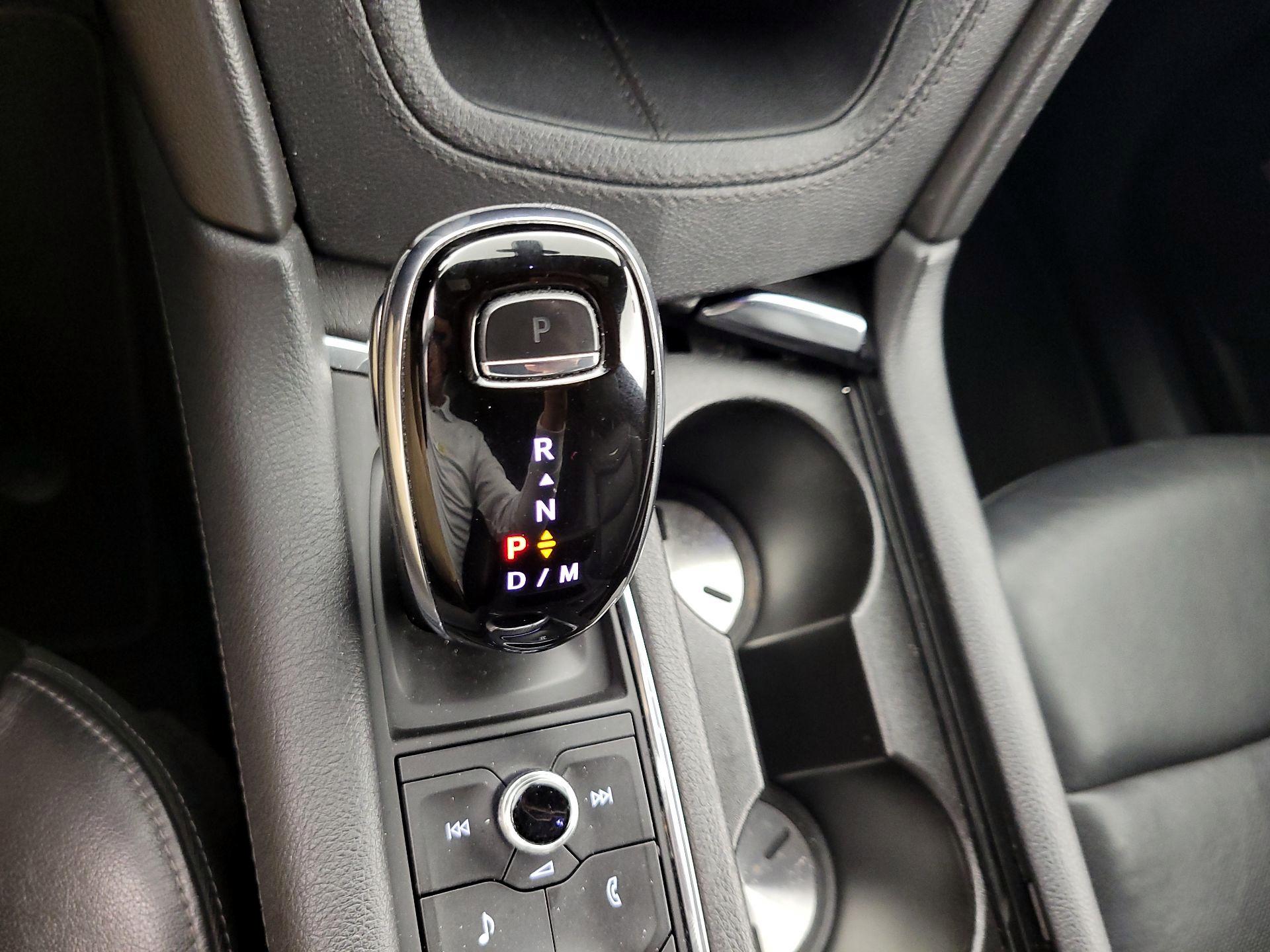 Thumbnail: 2020 Cadillac XT6 - 17
