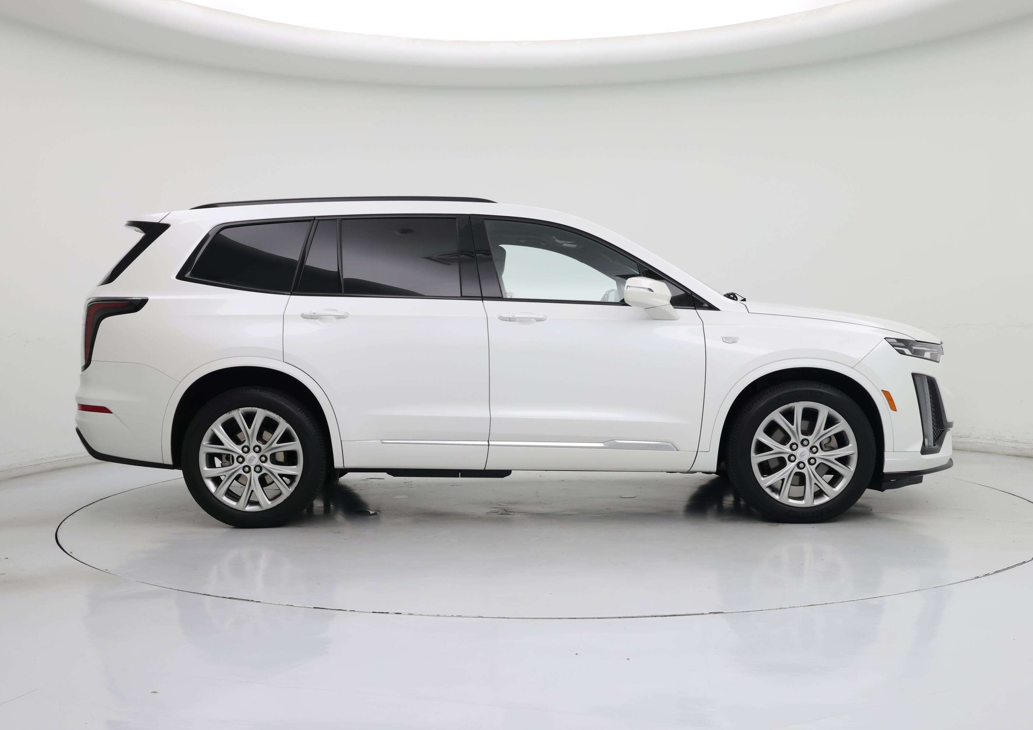 Thumbnail: 2020 Cadillac XT6 - 7