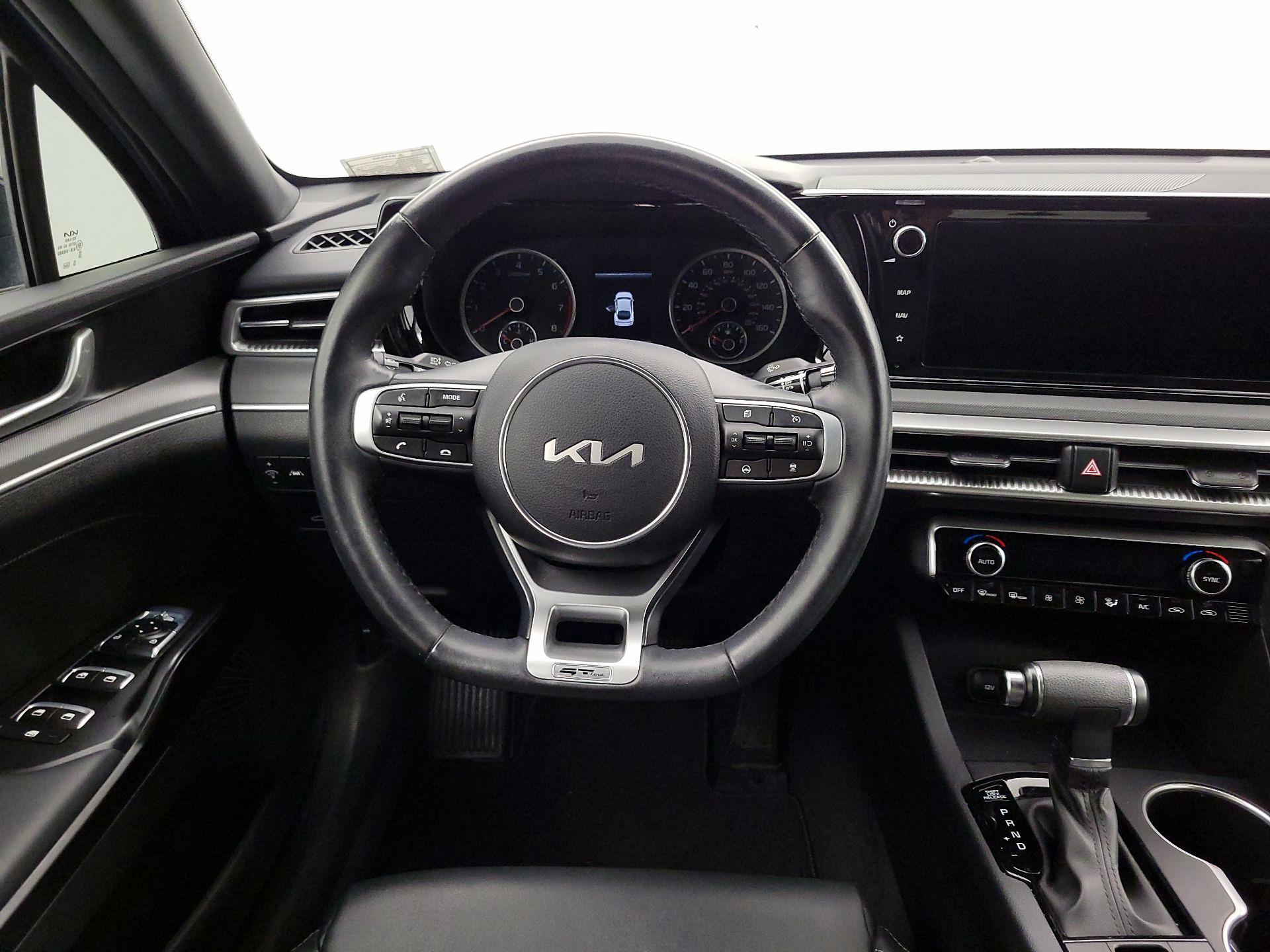 Thumbnail: 2024 Kia K5 - 10