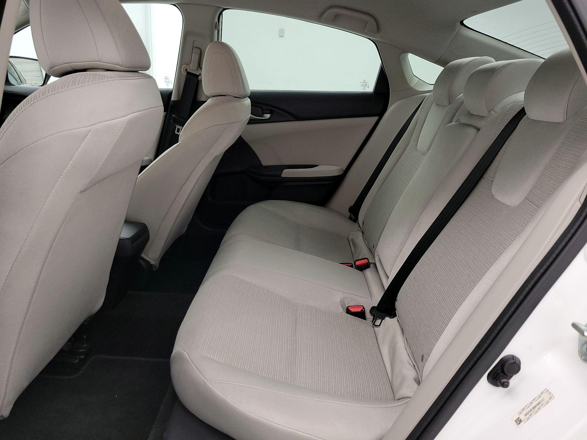 Thumbnail: 2019 Honda Insight - 20