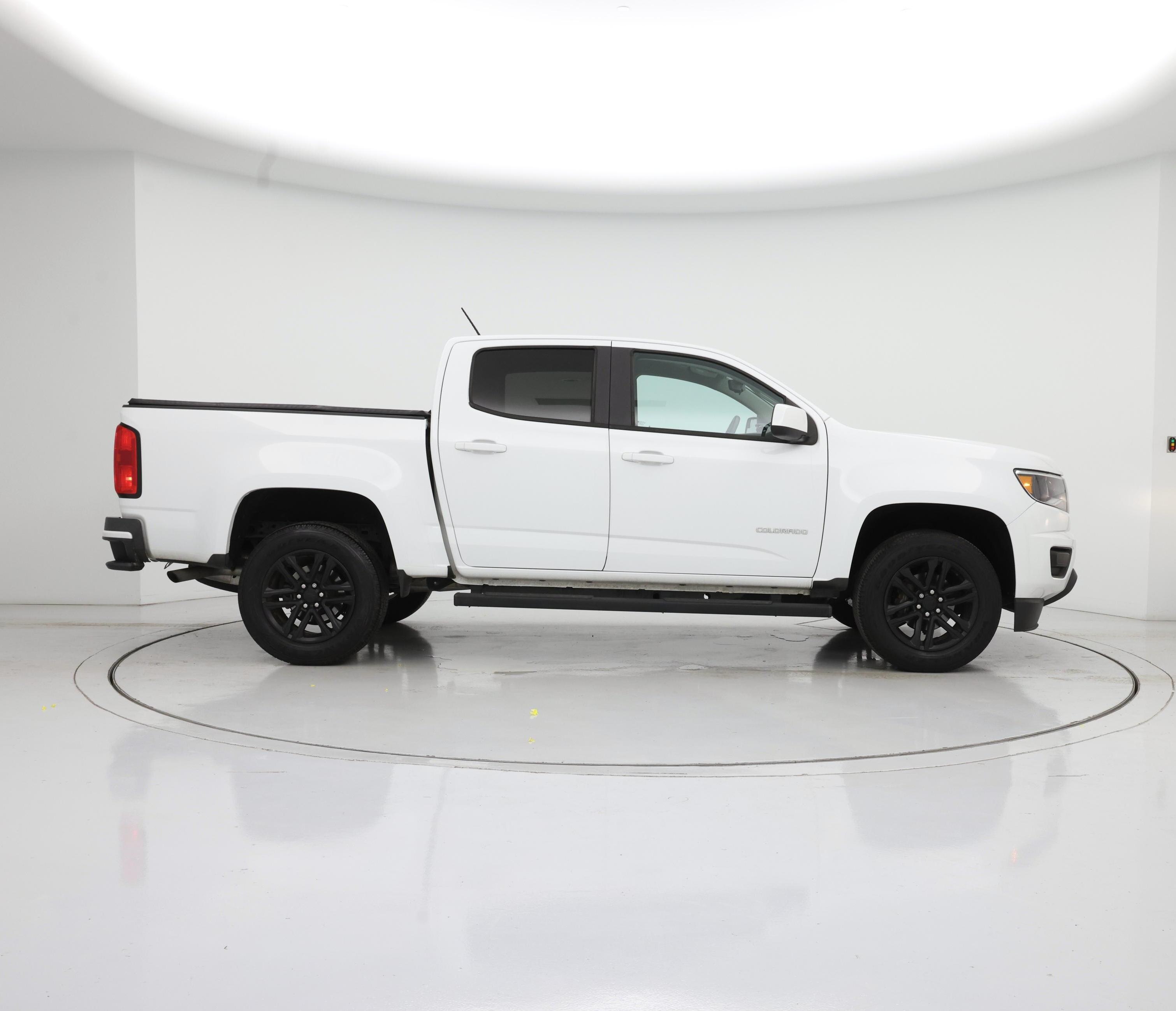 Thumbnail: 2019 Chevrolet Colorado - 7