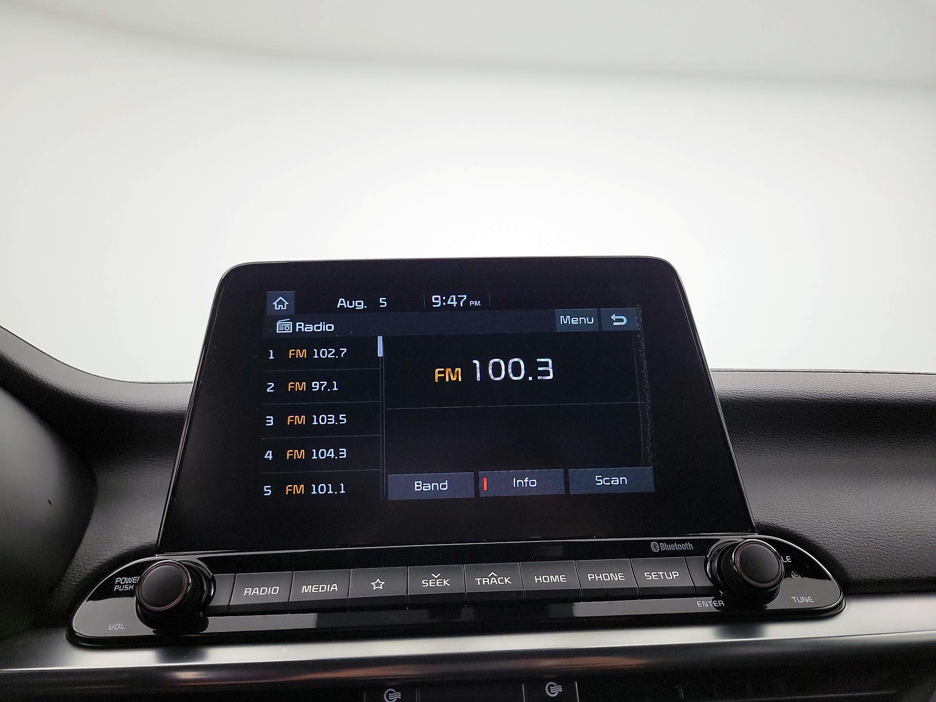 Thumbnail: 2020 Kia Forte - 15
