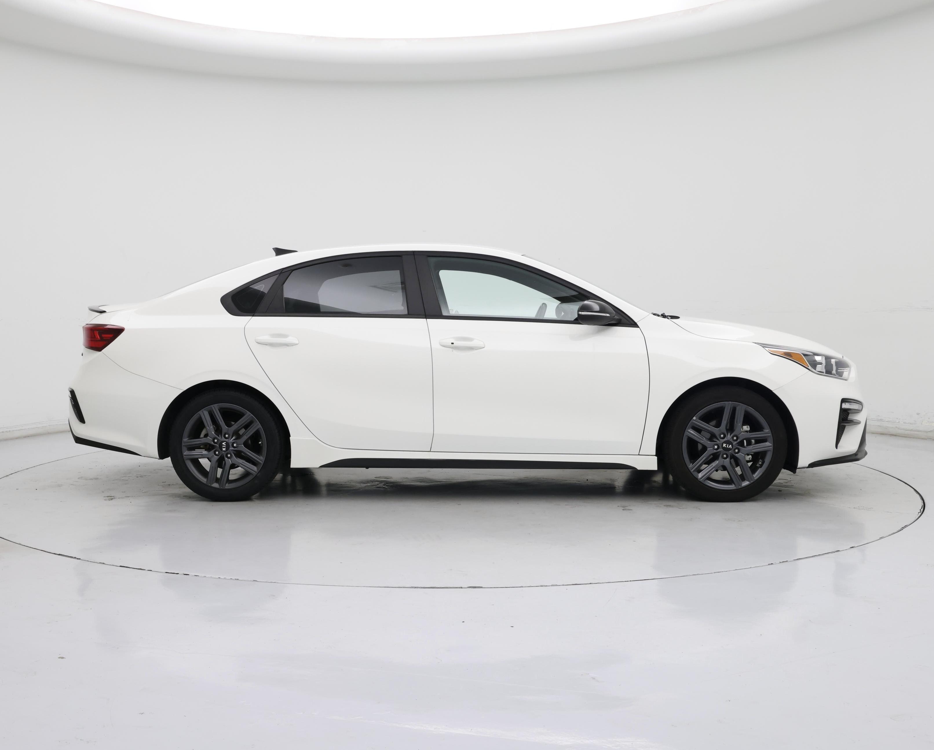 Thumbnail: 2020 Kia Forte - 7