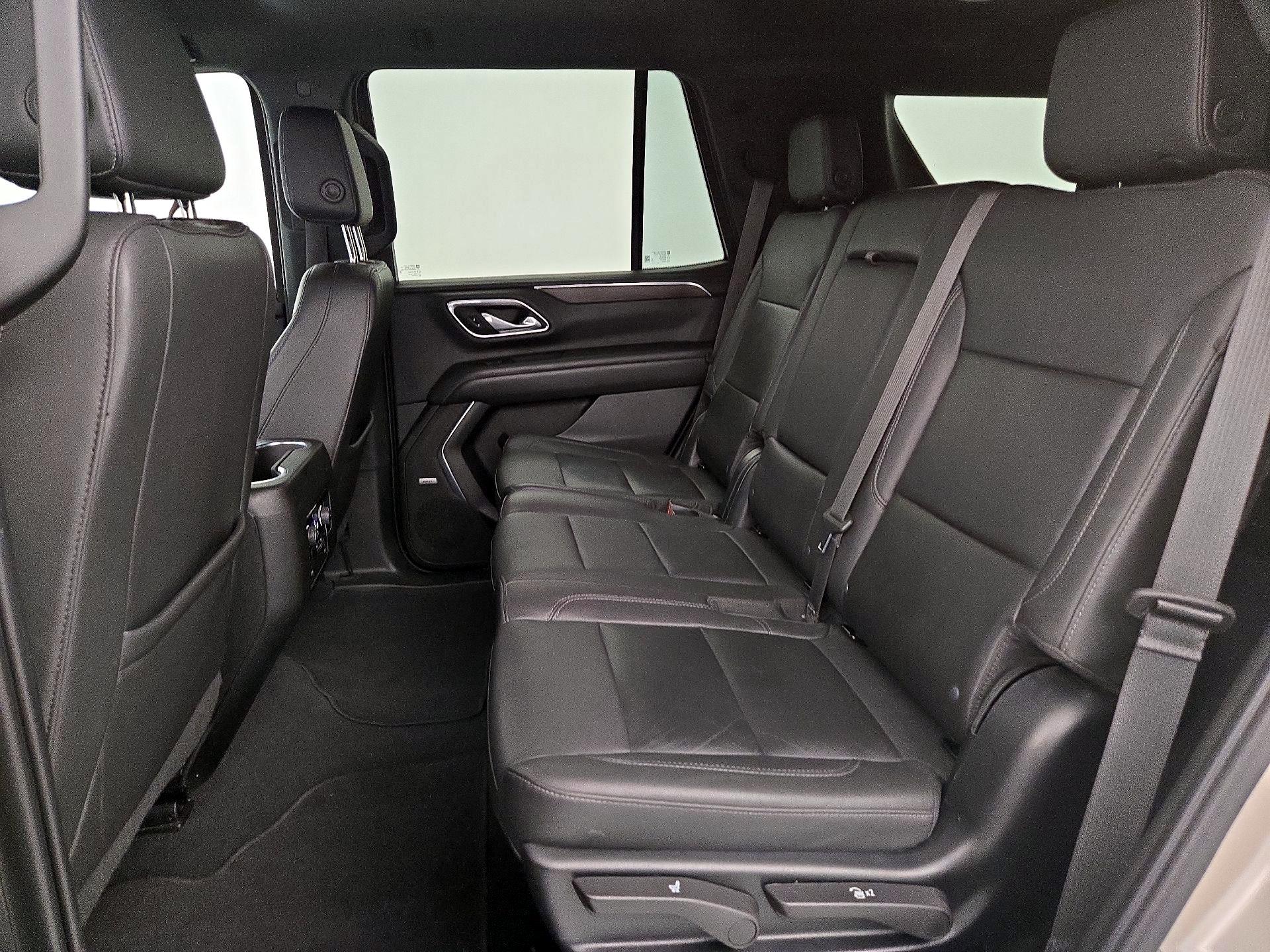 Thumbnail: 2023 Chevrolet Tahoe - 20
