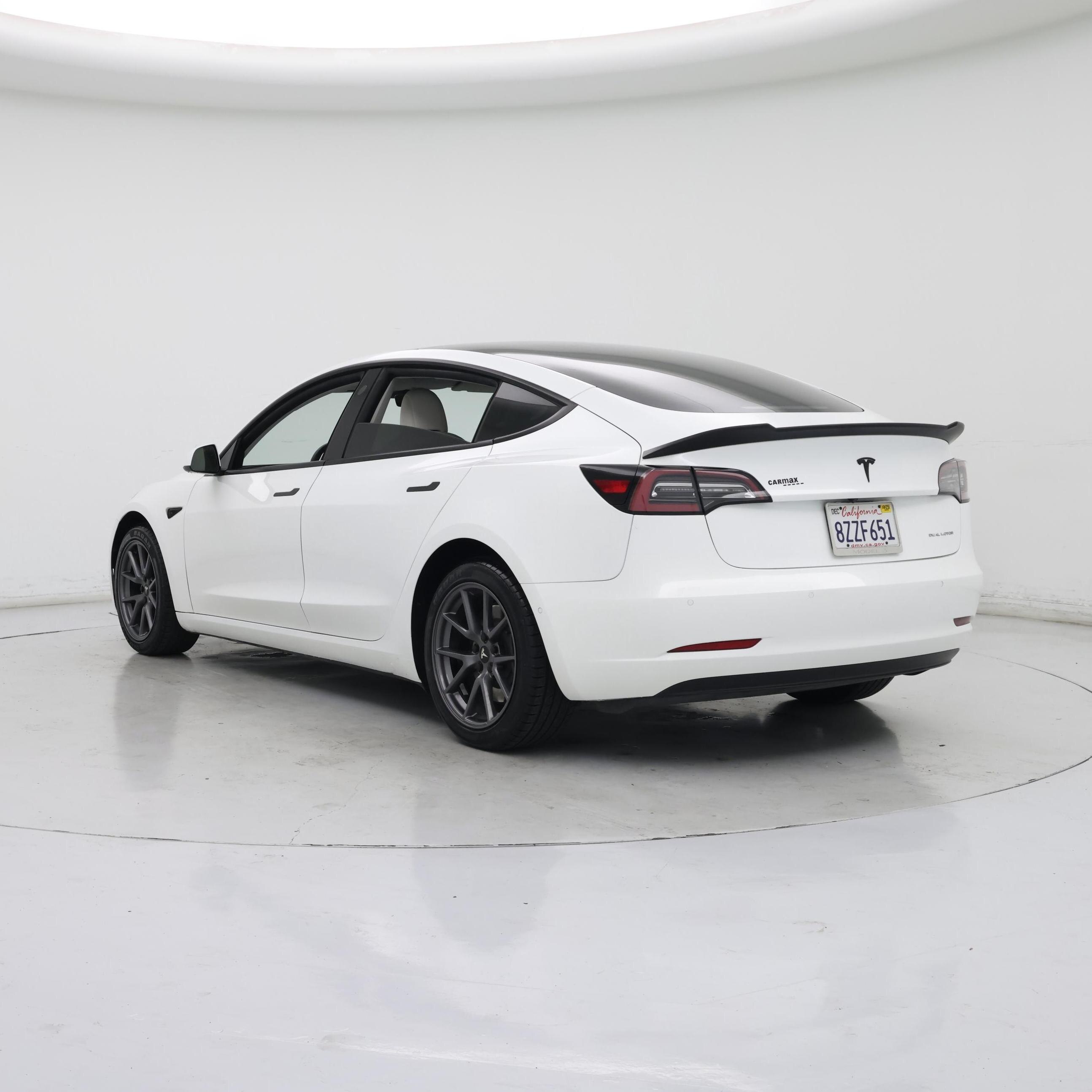 Thumbnail: 2022 Tesla Model 3 - 2