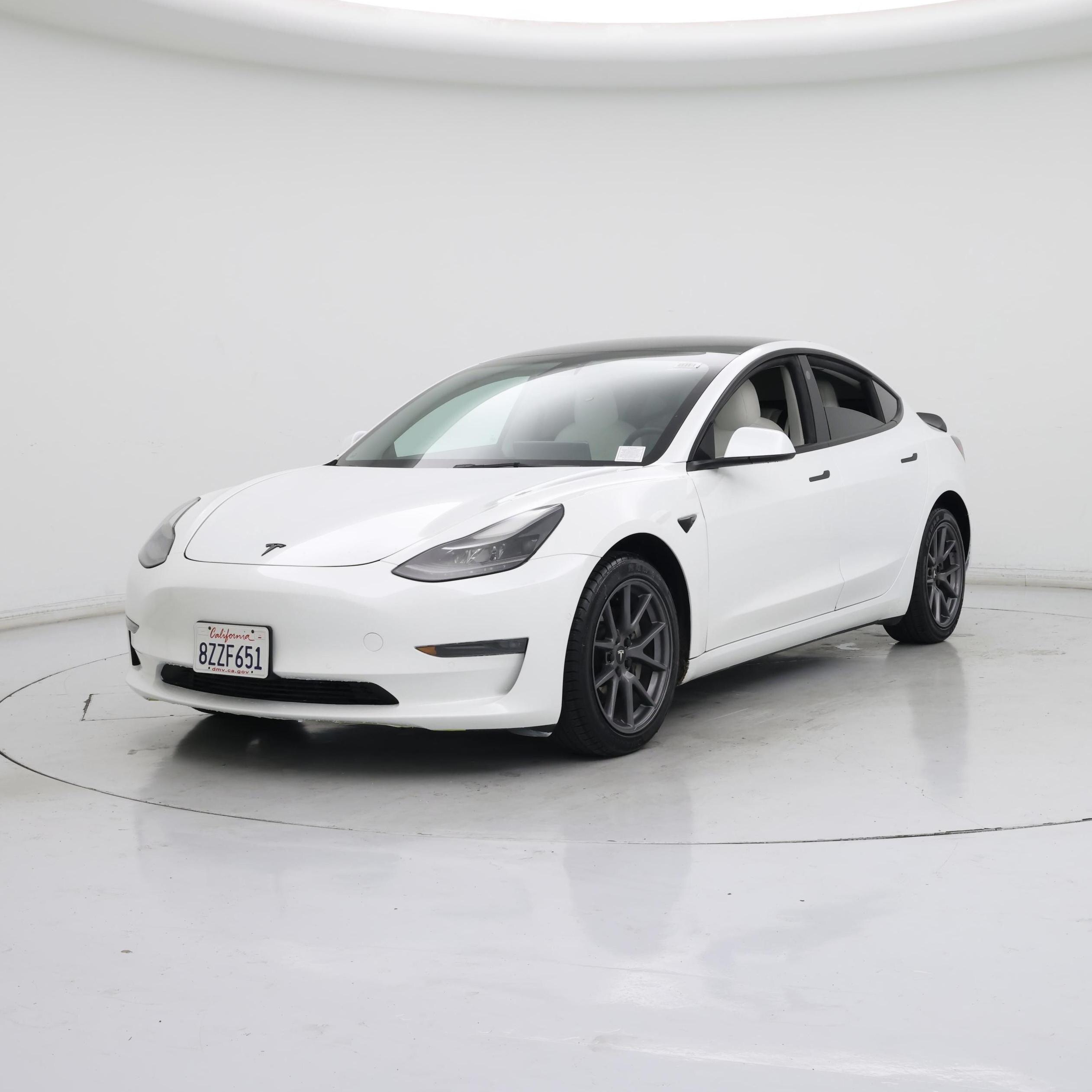 Thumbnail: 2022 Tesla Model 3 - 4