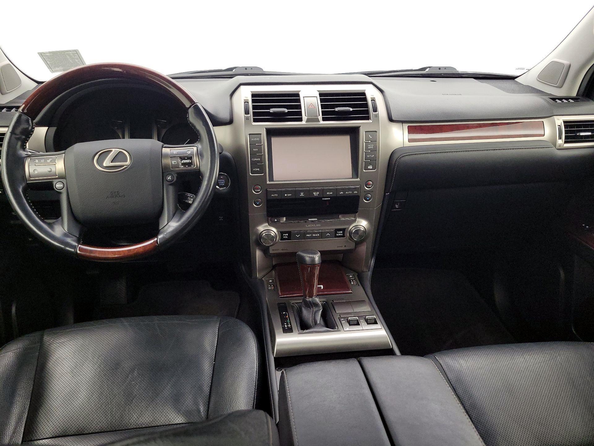Thumbnail: 2016 Lexus GX - 9