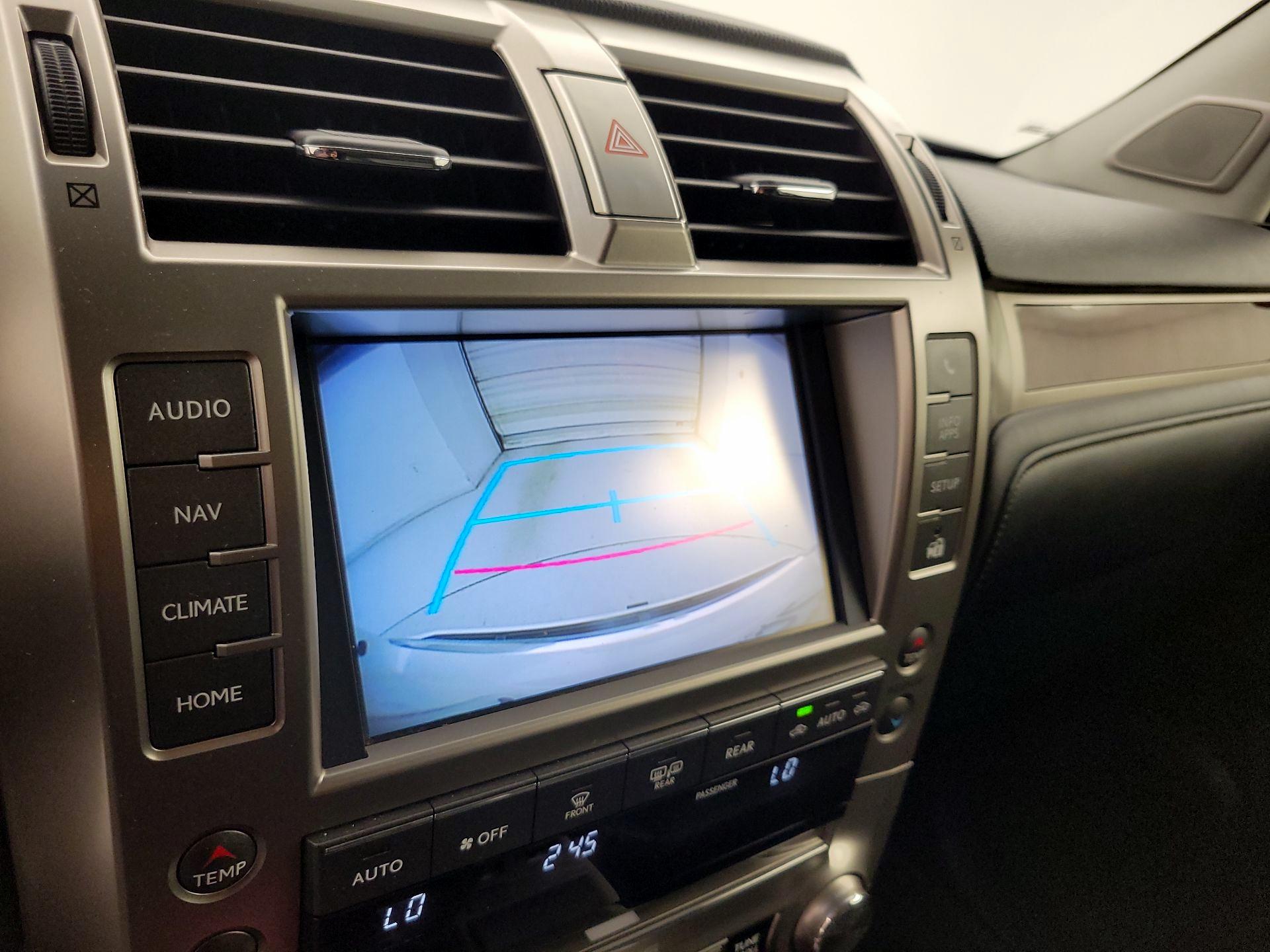 Thumbnail: 2016 Lexus GX - 15