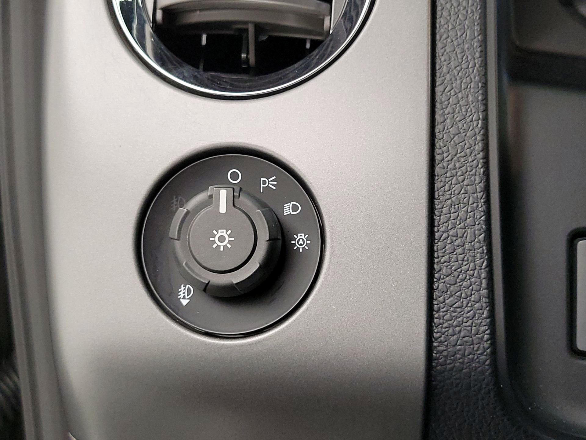 Thumbnail: 2016 Ford Expedition - 13