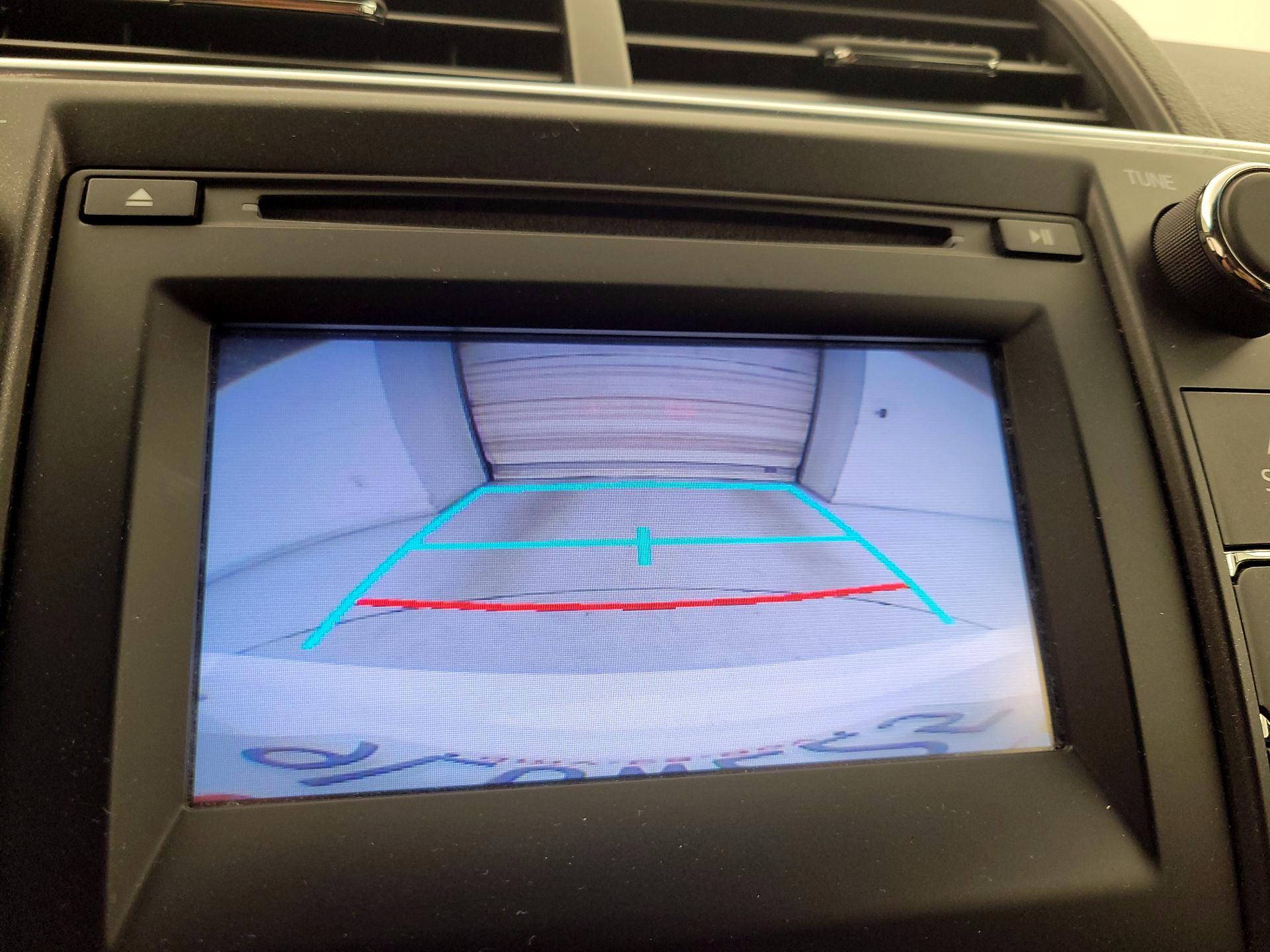 Thumbnail: 2015 Toyota Camry - 14