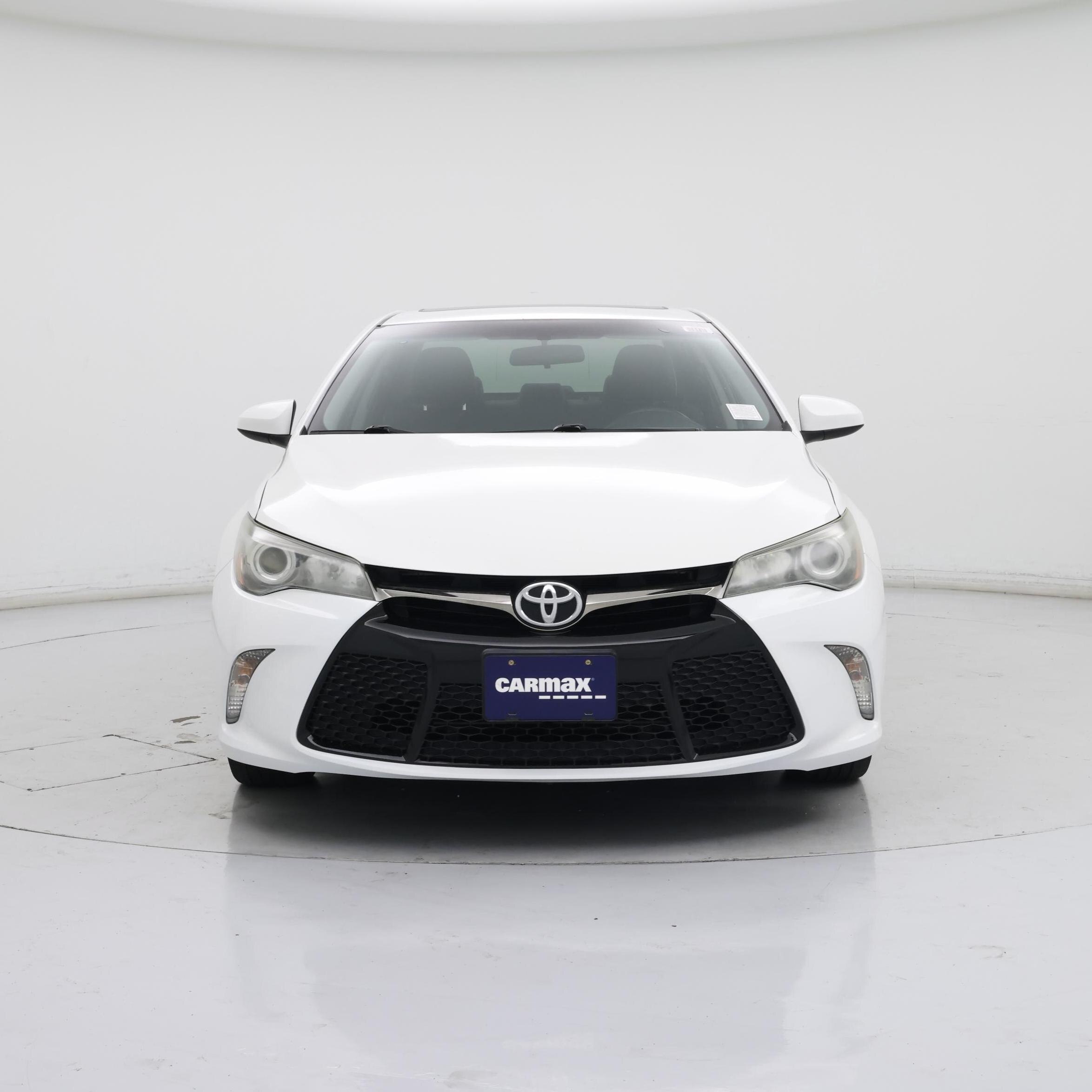 Thumbnail: 2015 Toyota Camry - 5