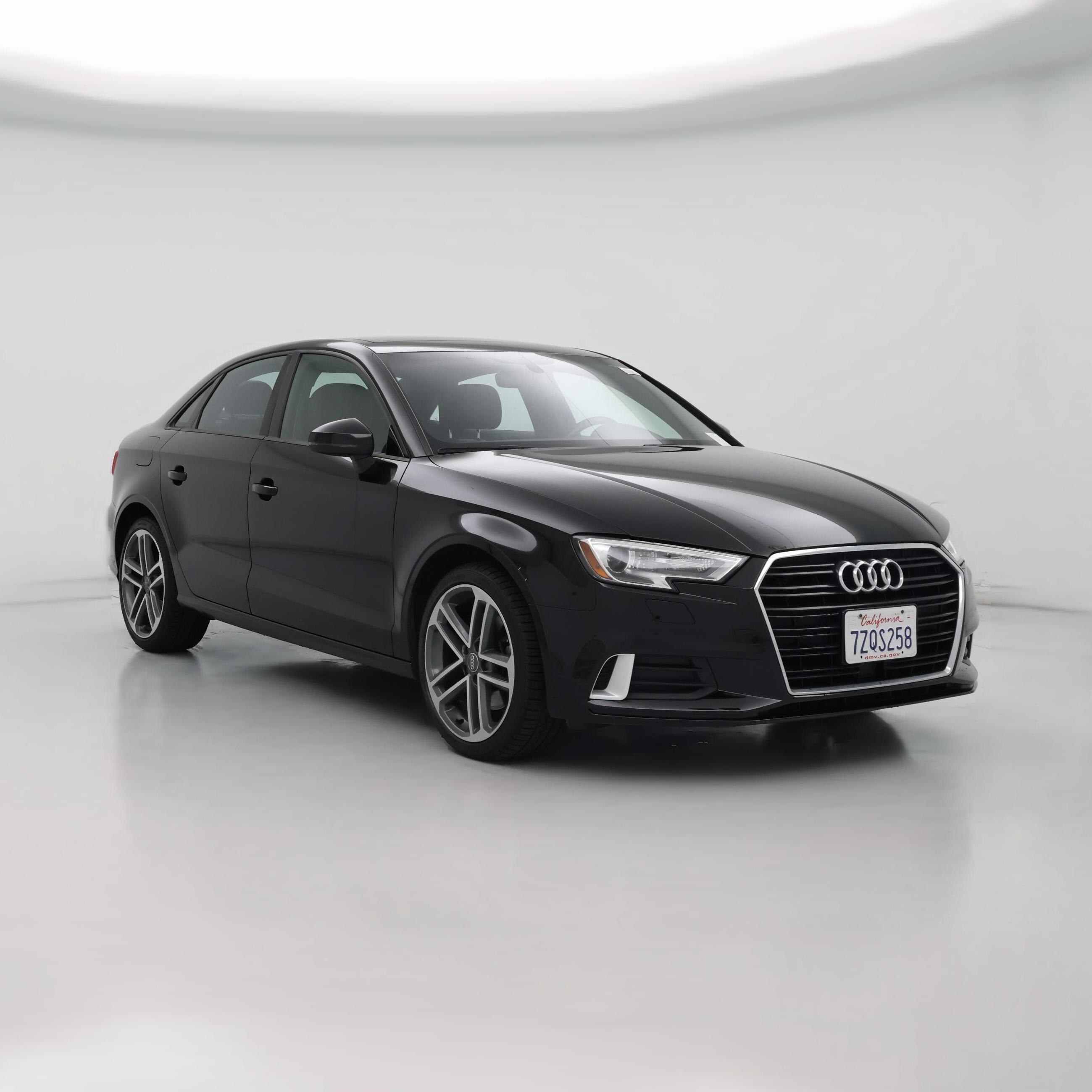 Thumbnail: 2018 Audi A3 - 1