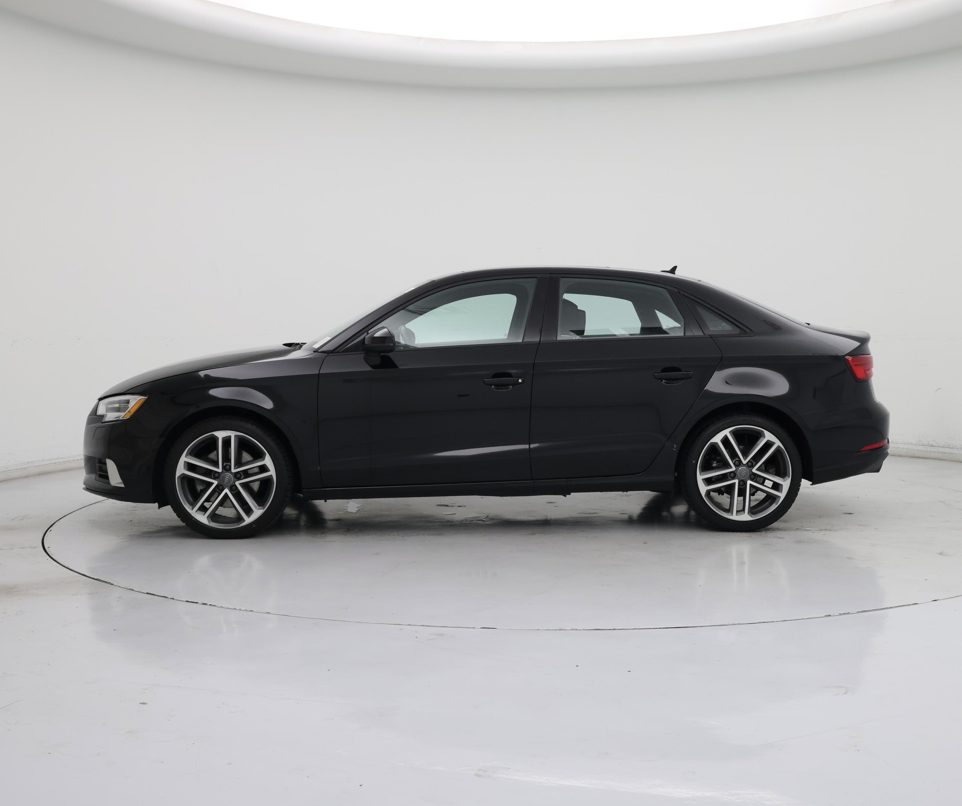 Thumbnail: 2018 Audi A3 - 3