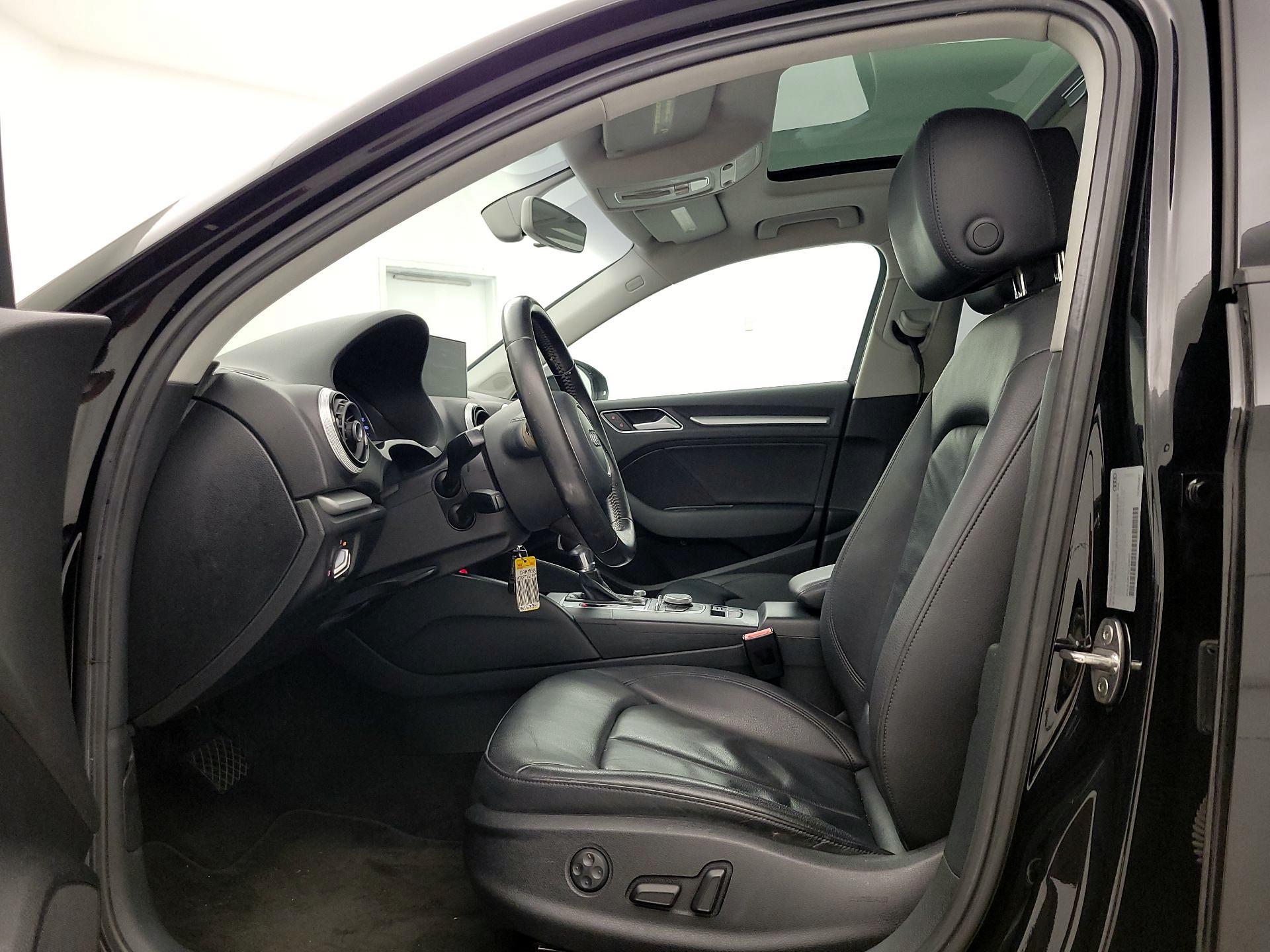Thumbnail: 2016 Audi A3 - 11