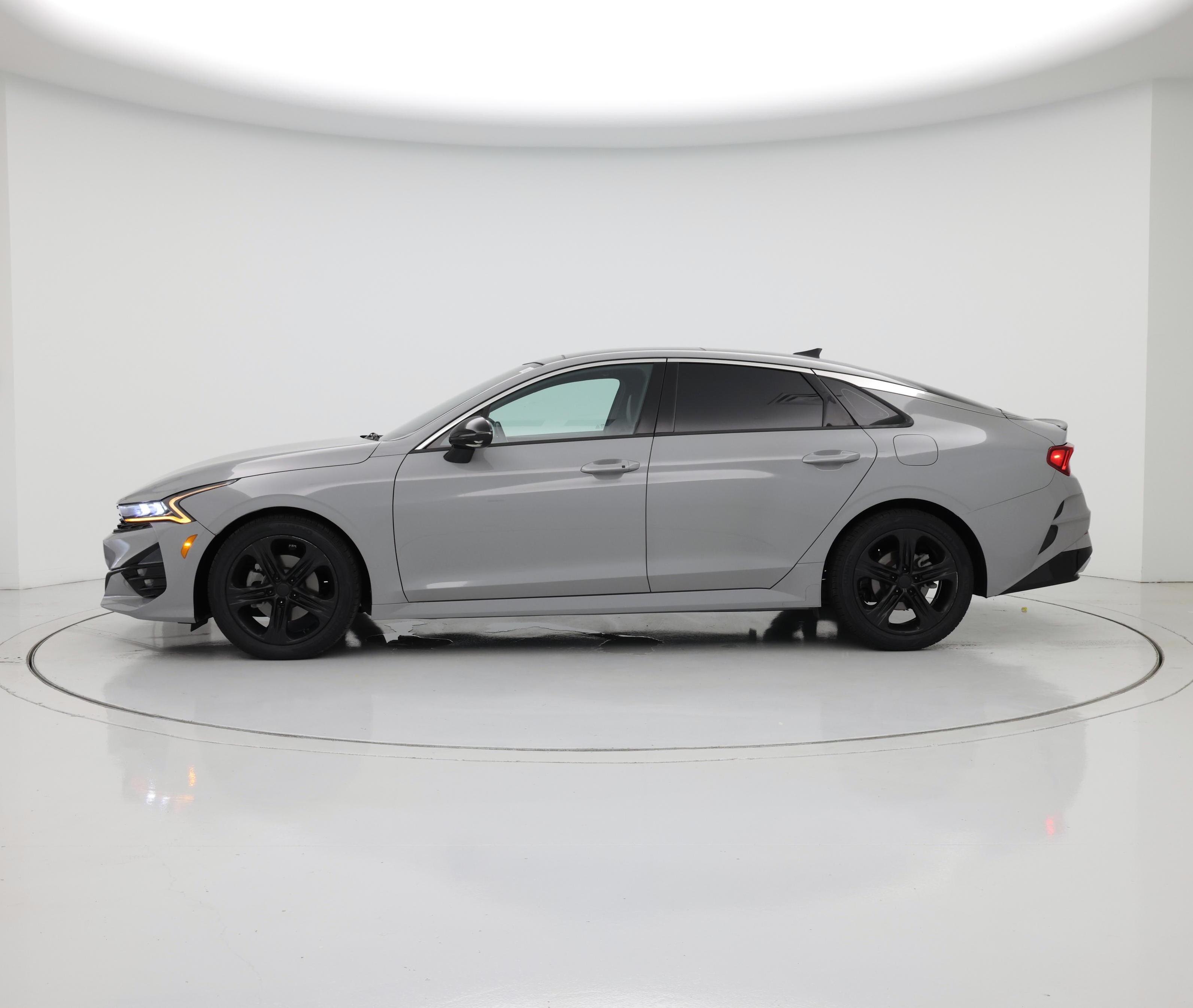 Thumbnail: 2021 Kia K5 - 3