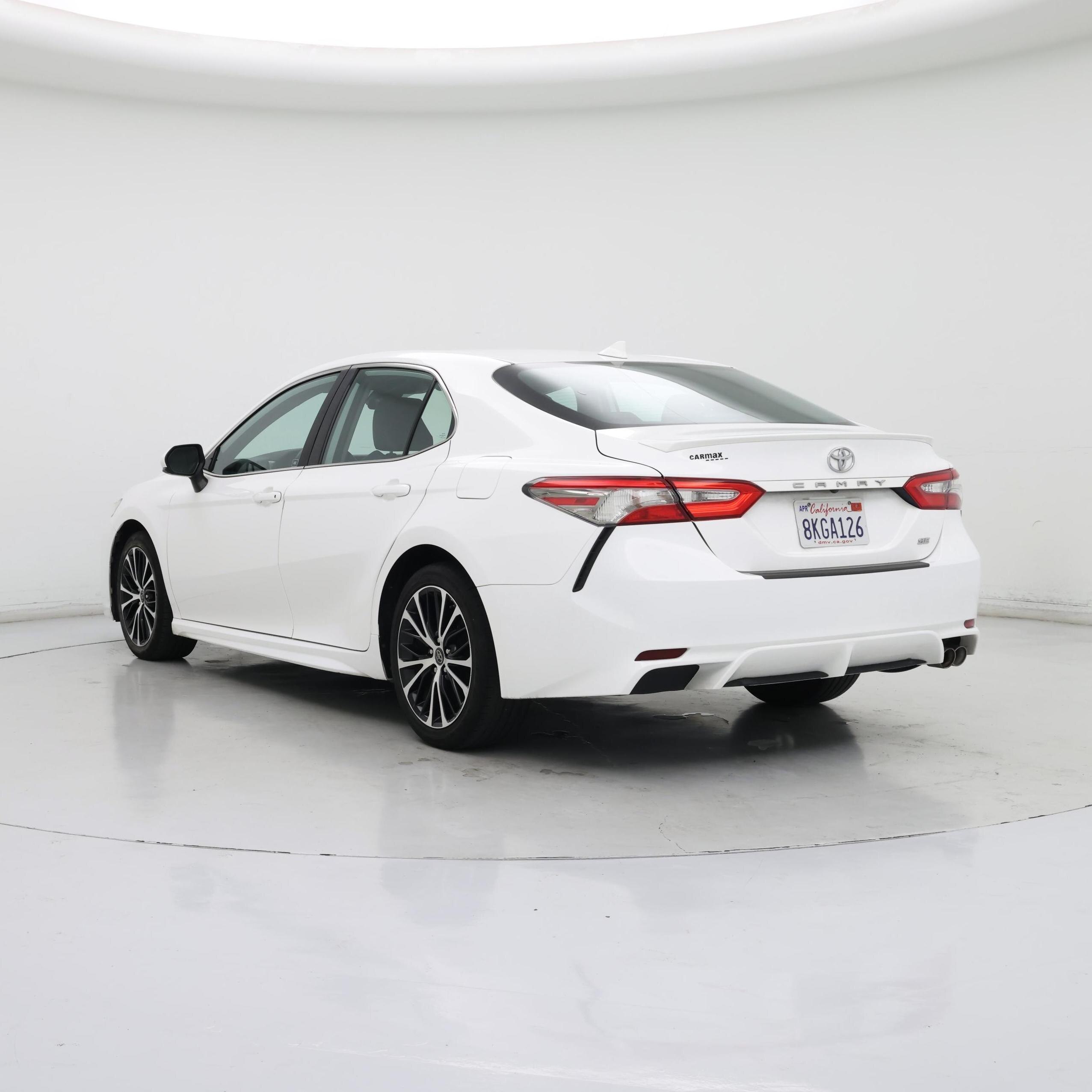 Thumbnail: 2019 Toyota Camry - 2