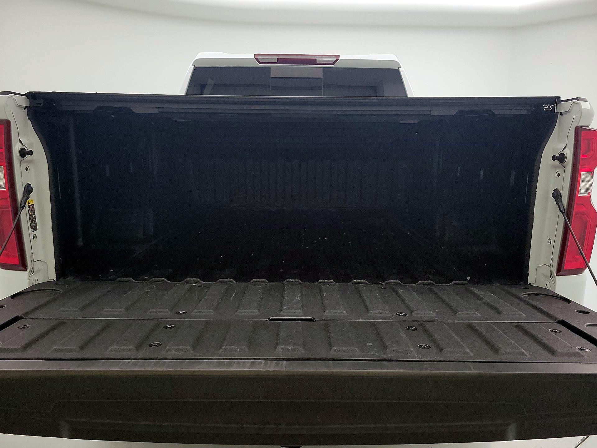 Thumbnail: 2022 Chevrolet Silverado 1500 - 20