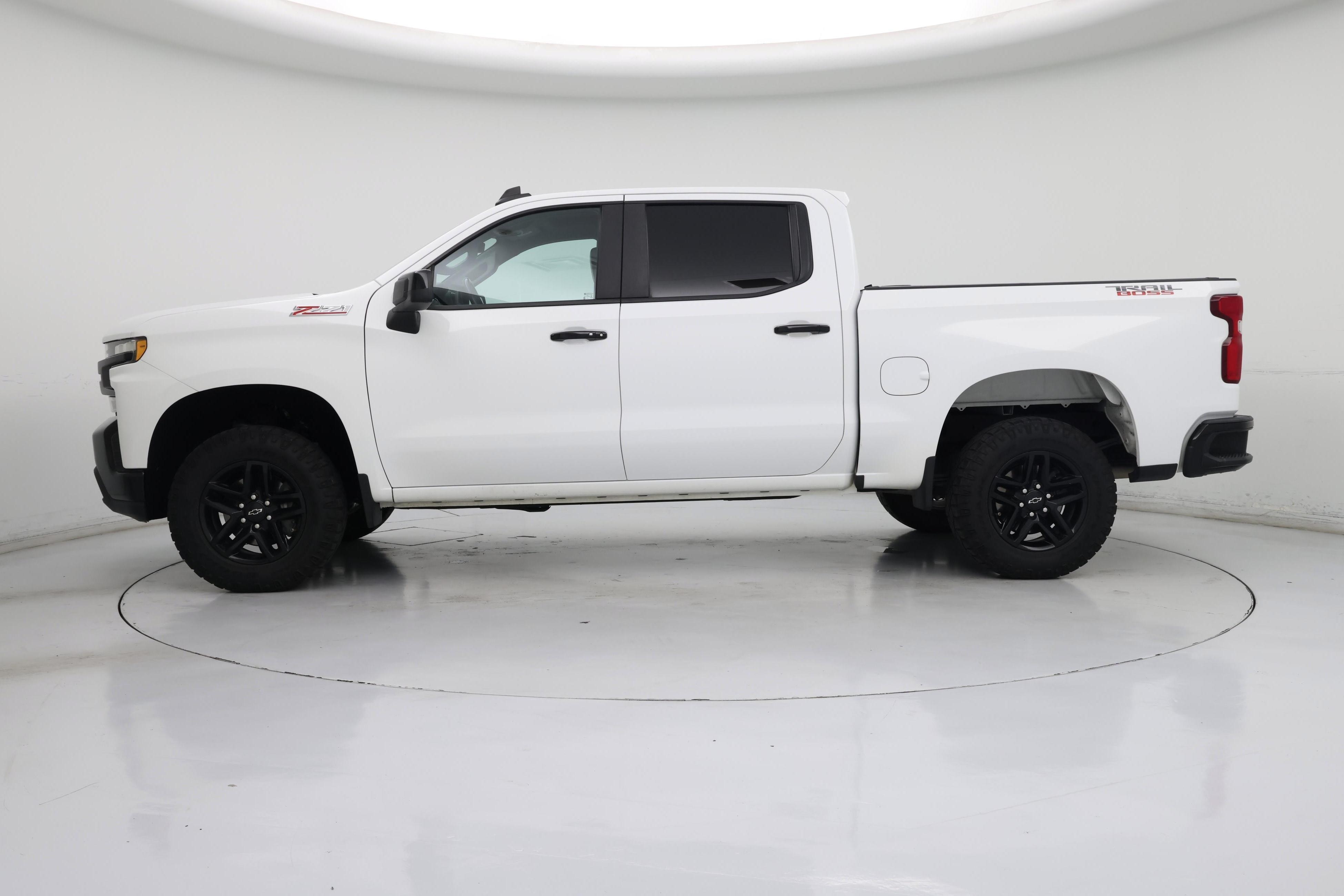 Thumbnail: 2022 Chevrolet Silverado 1500 - 3