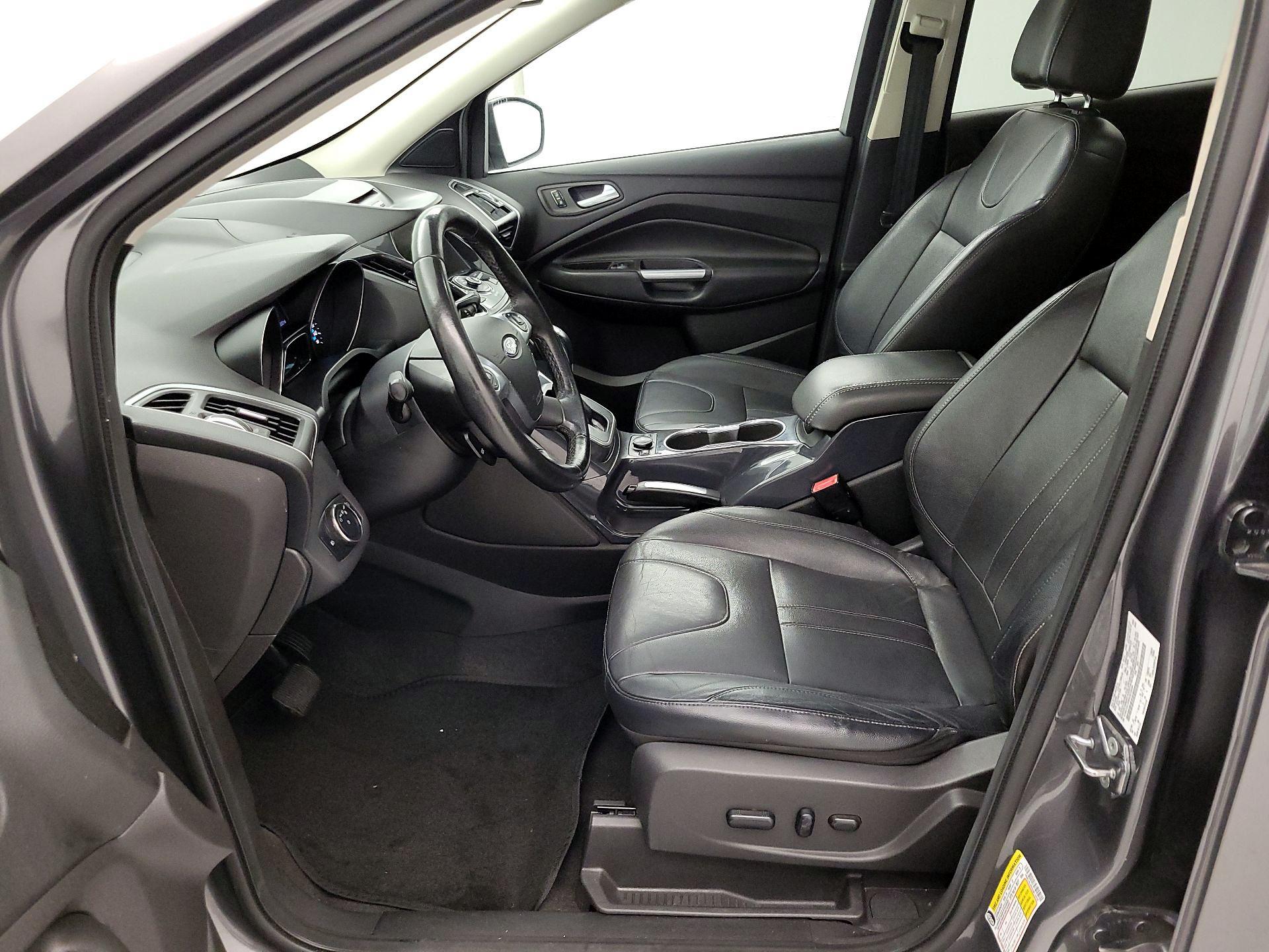 Thumbnail: 2013 Ford Escape - 11