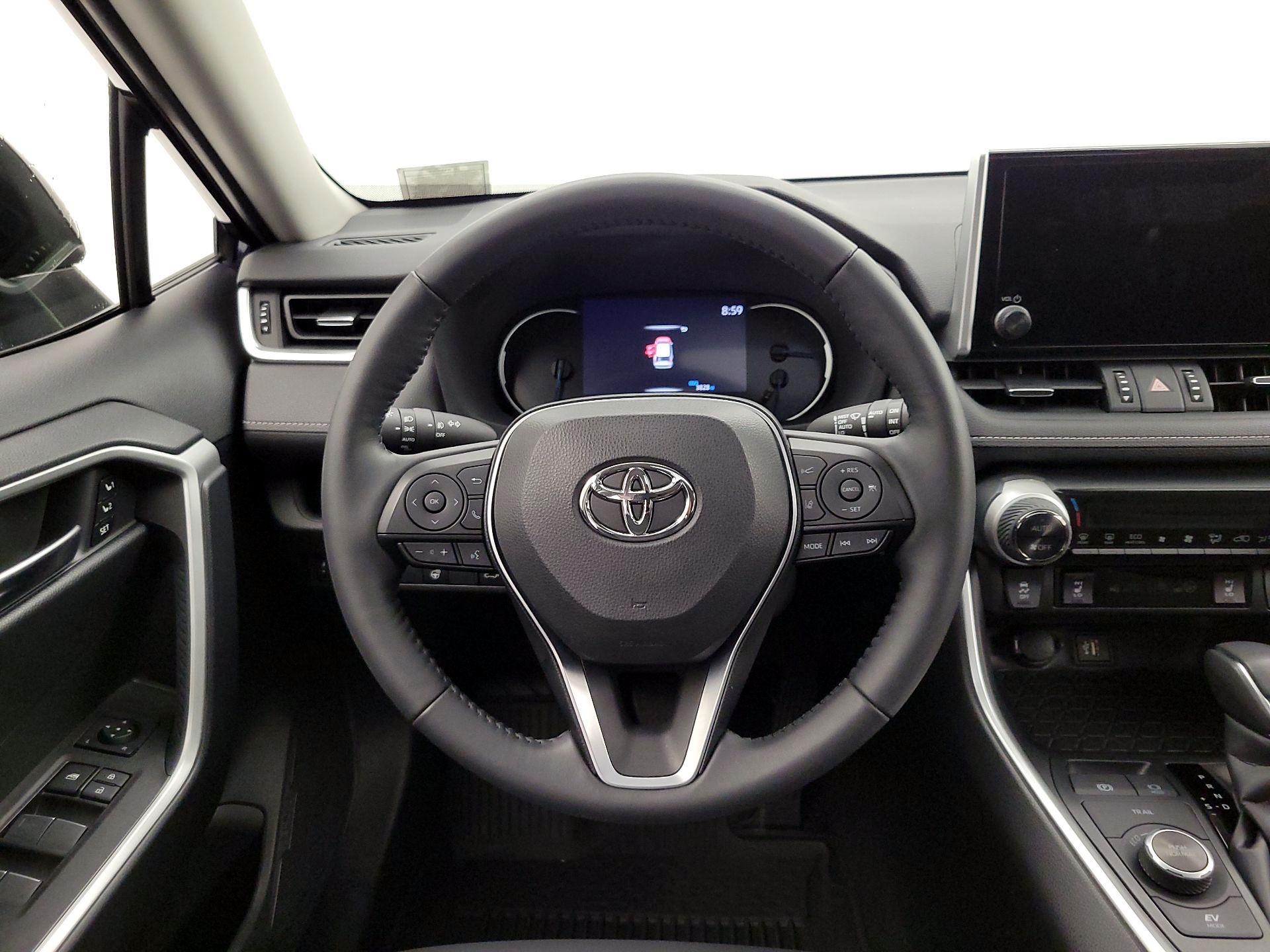 Thumbnail: 2024 Toyota RAV4 - 10
