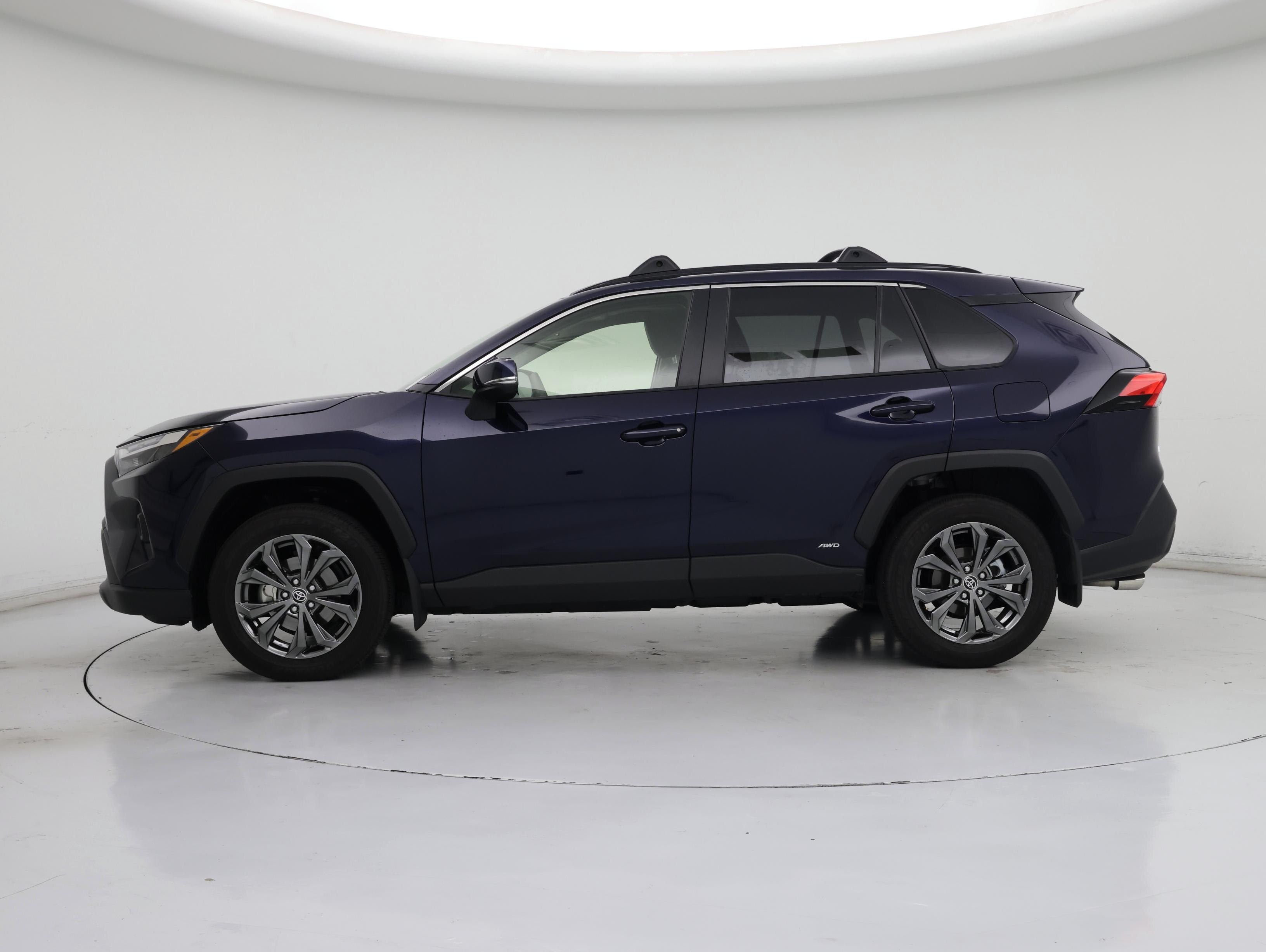 Thumbnail: 2024 Toyota RAV4 - 3