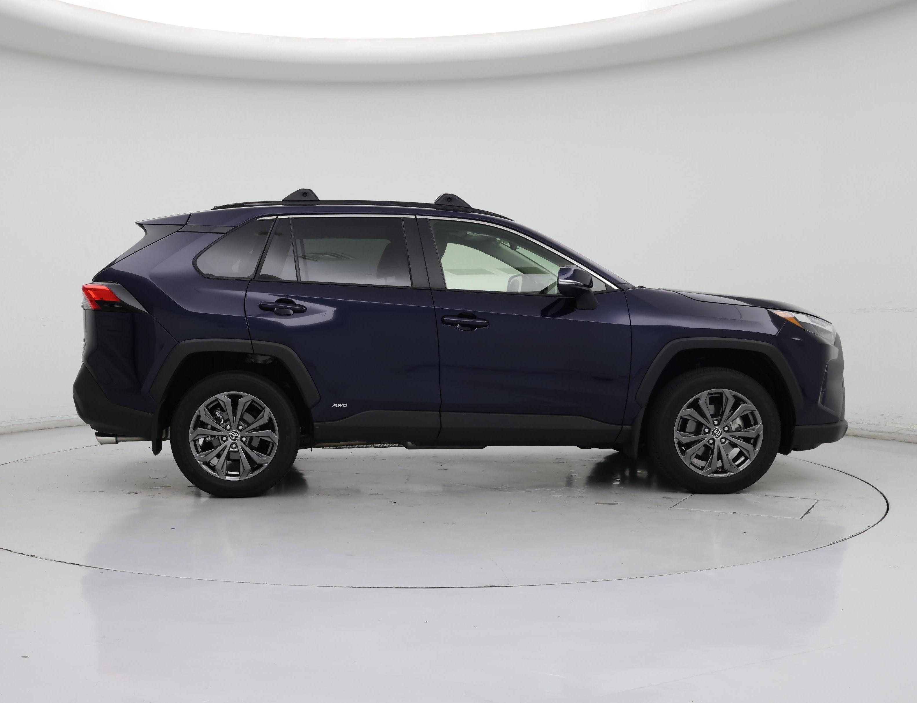 Thumbnail: 2024 Toyota RAV4 - 7