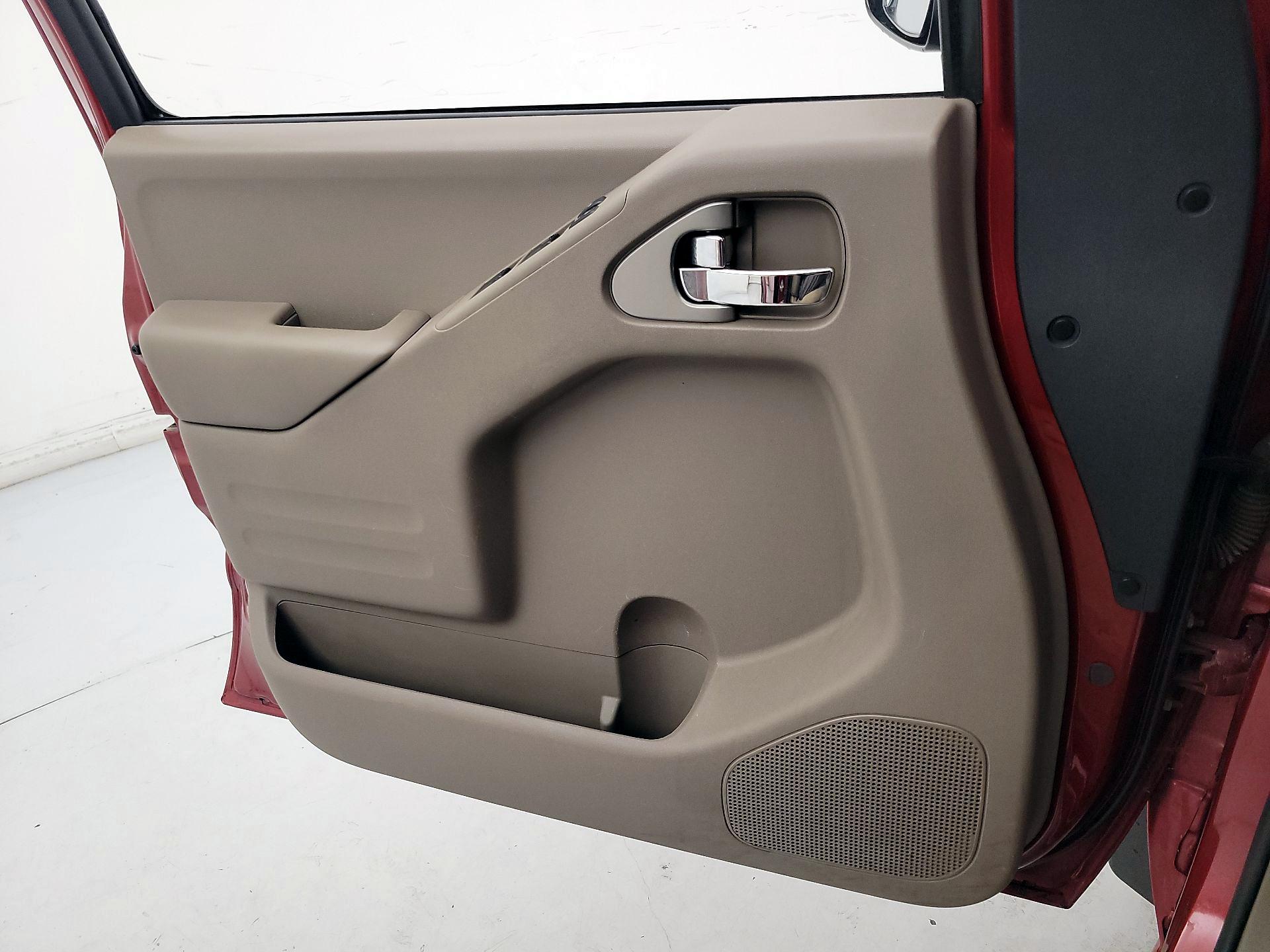 Thumbnail: 2017 Nissan Frontier - 12