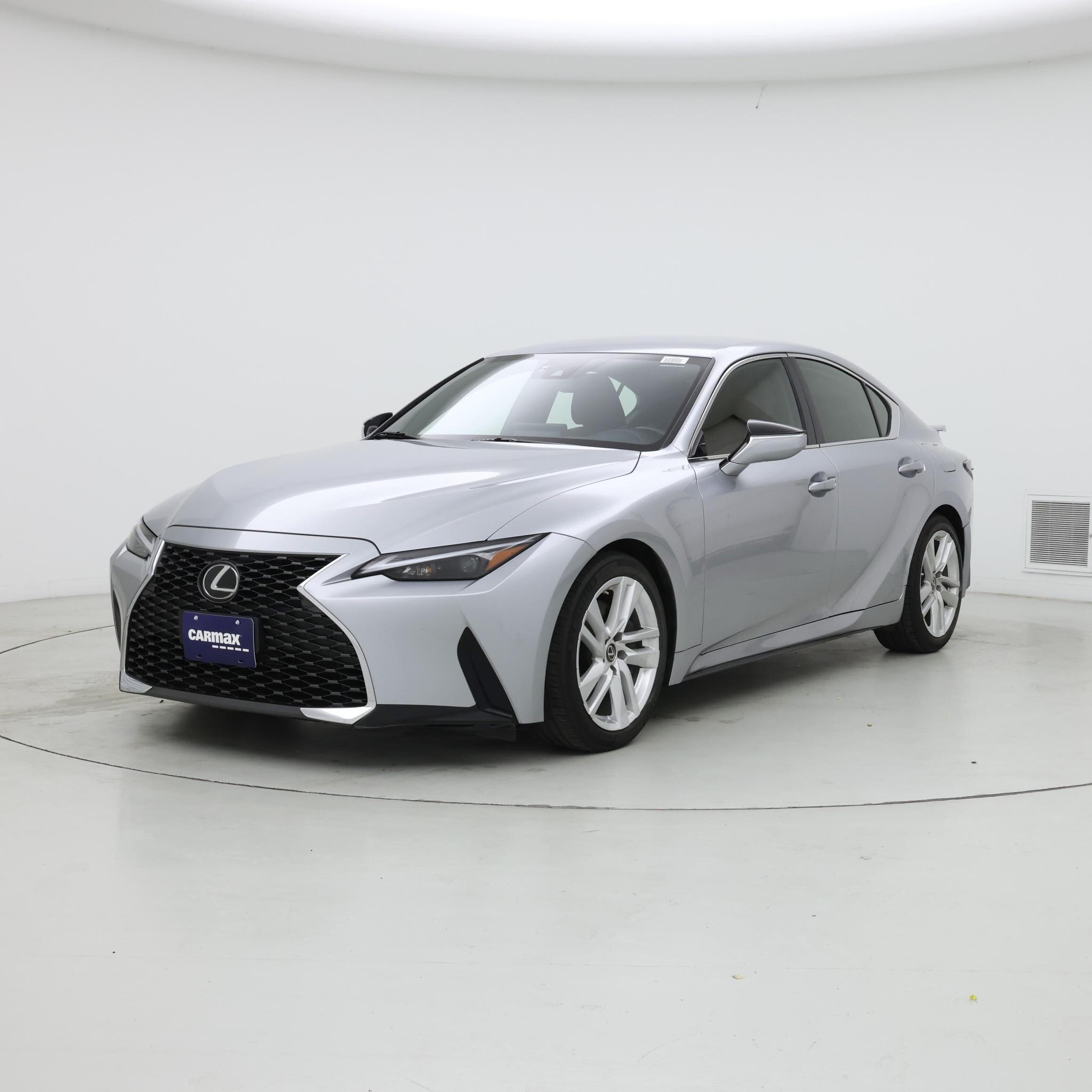 Thumbnail: 2021 Lexus IS - 4