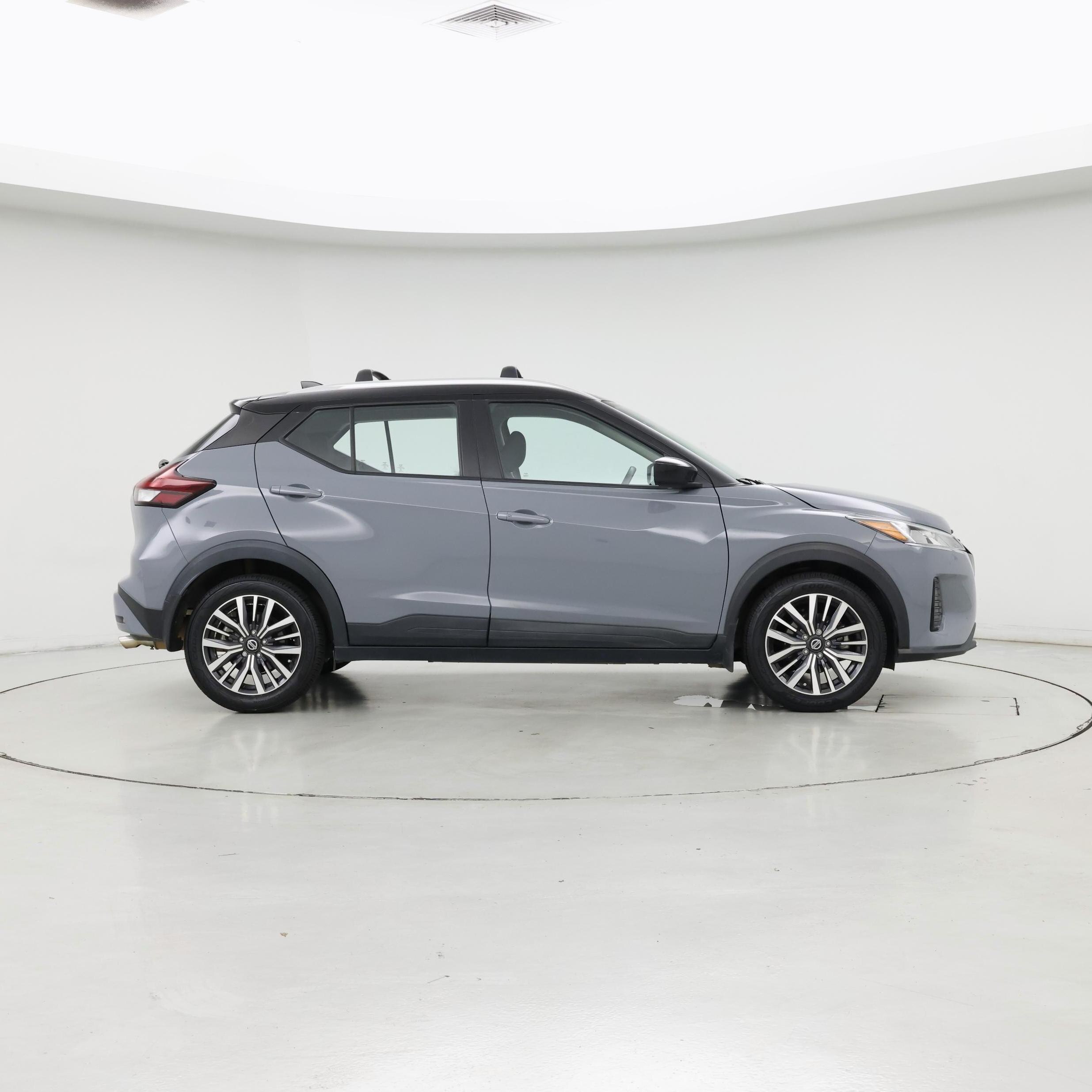 Thumbnail: 2021 Nissan Kicks - 7