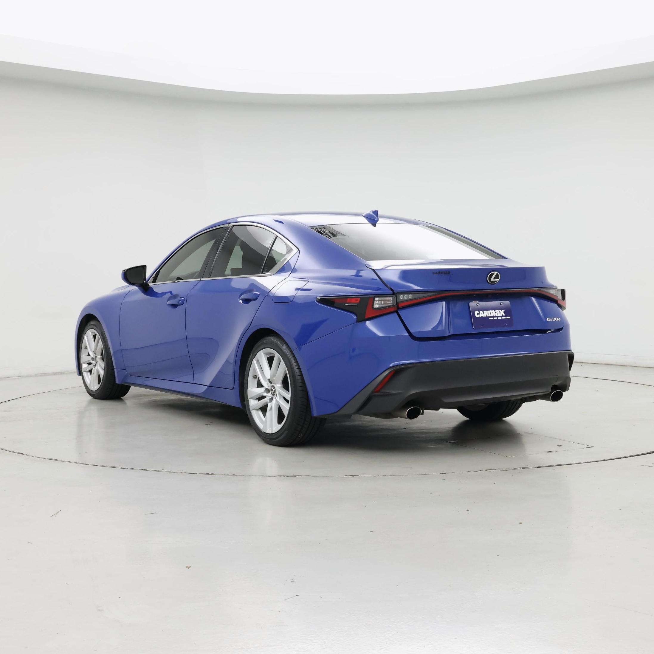 Thumbnail: 2021 Lexus IS - 2