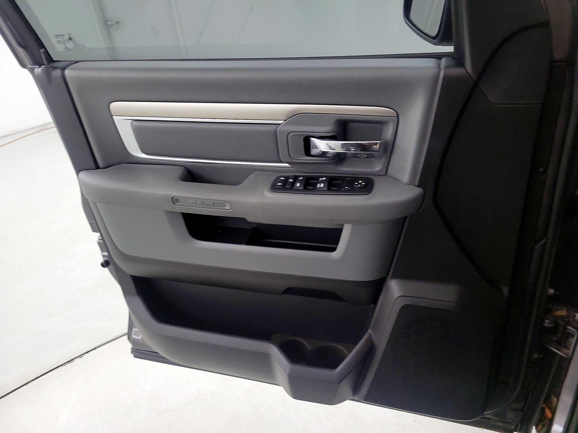 Thumbnail: 2016 RAM 1500 - 12