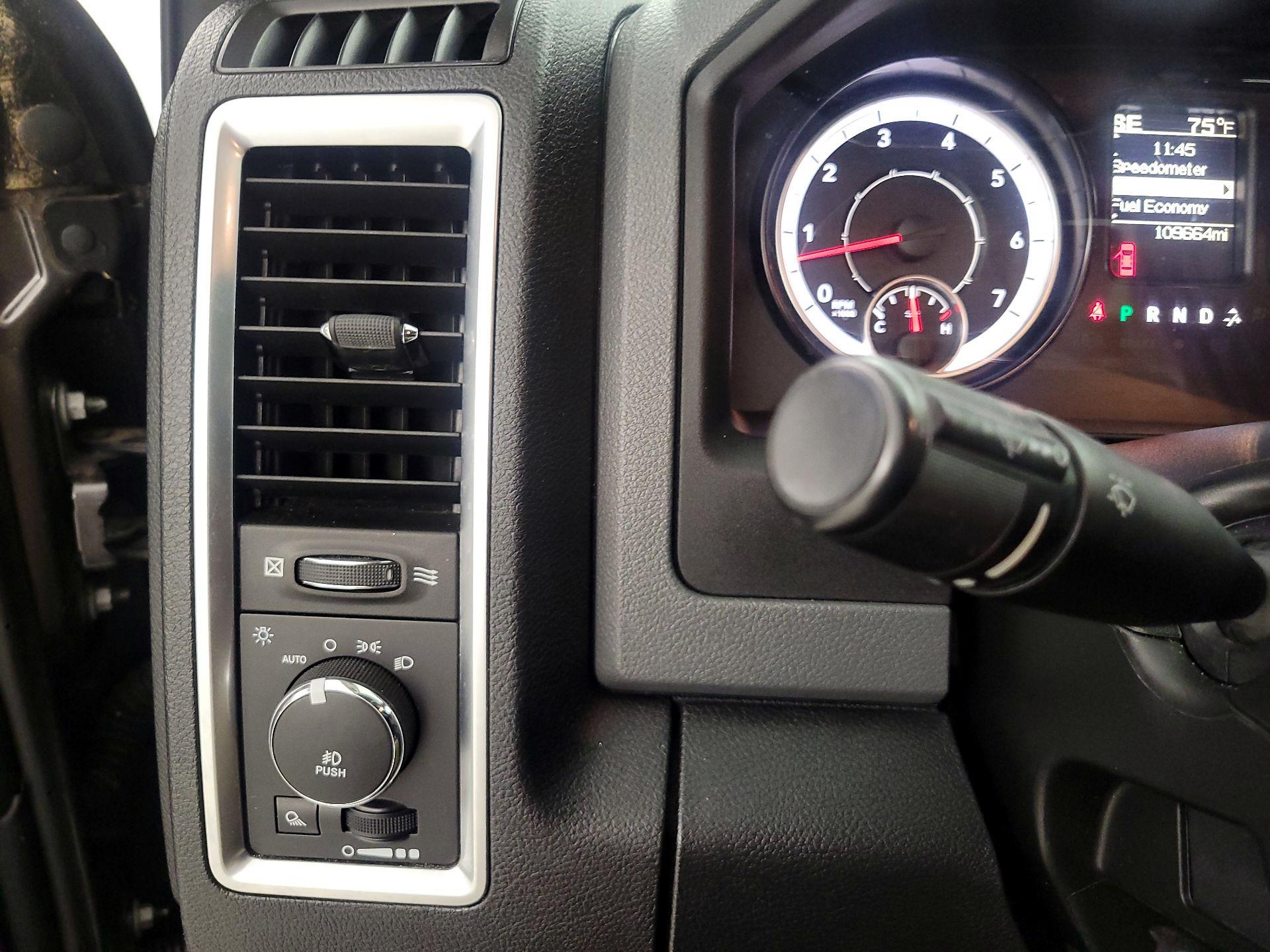 Thumbnail: 2016 RAM 1500 - 13