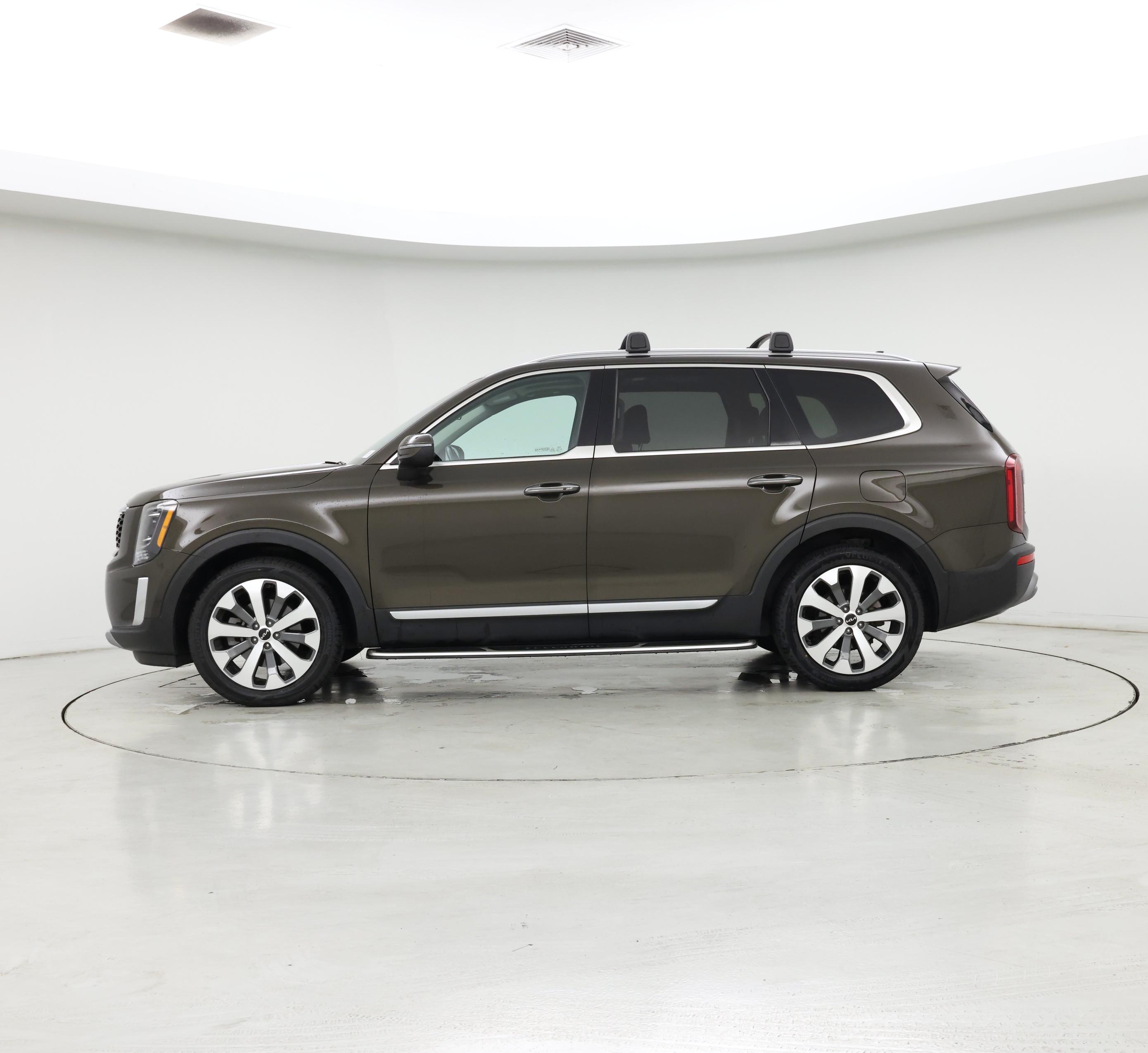 Thumbnail: 2022 Kia Telluride - 3