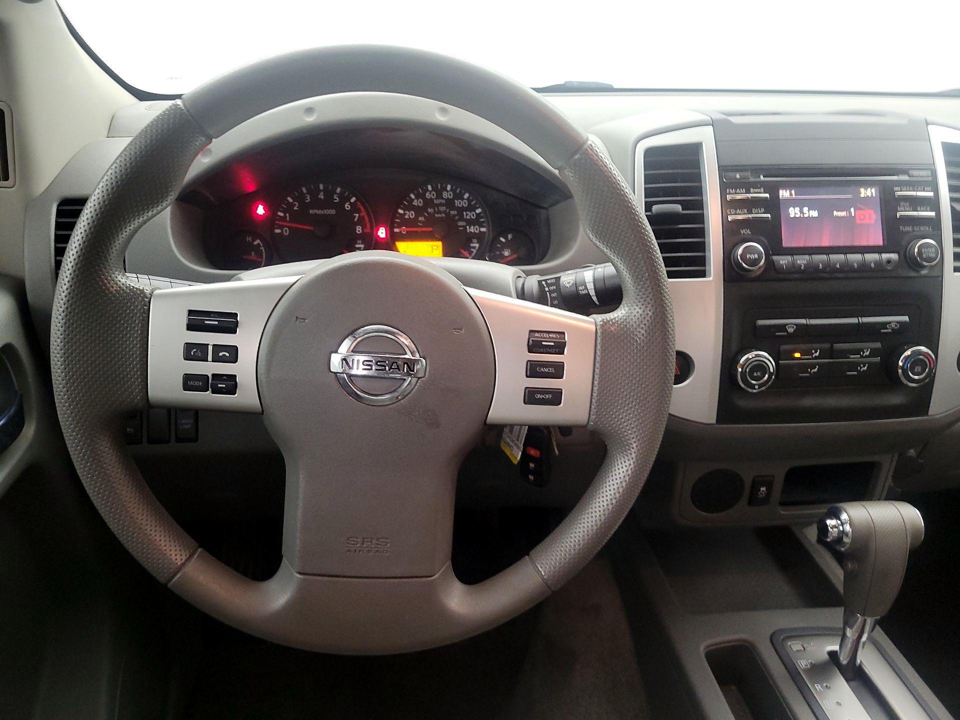 Thumbnail: 2014 Nissan Frontier - 10