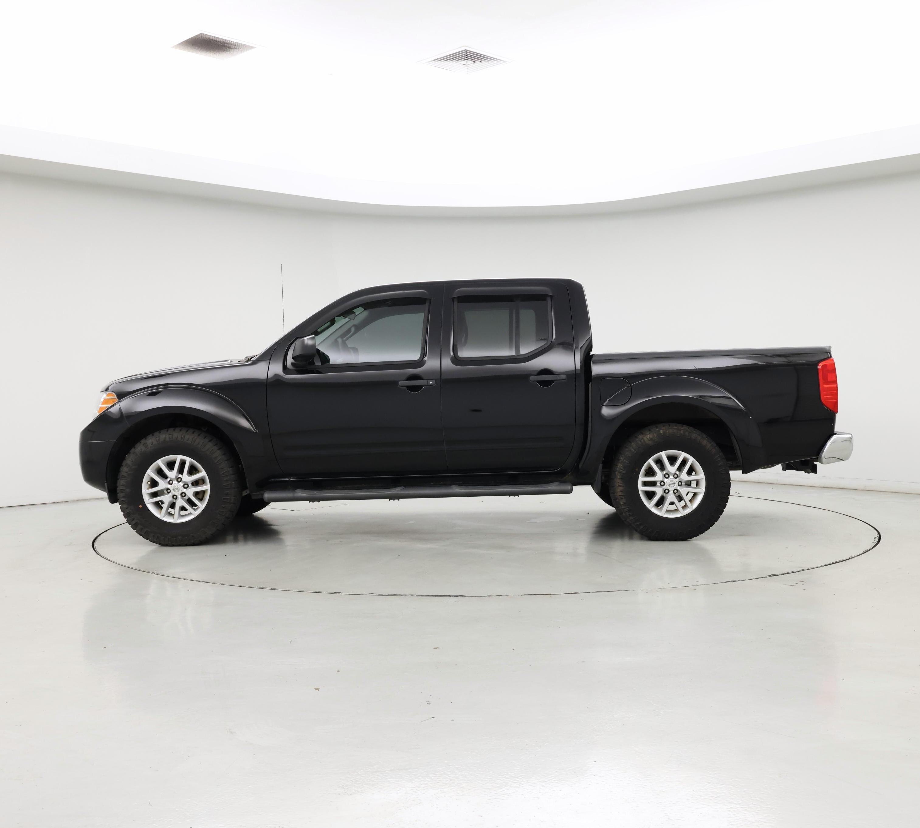 Thumbnail: 2014 Nissan Frontier - 3
