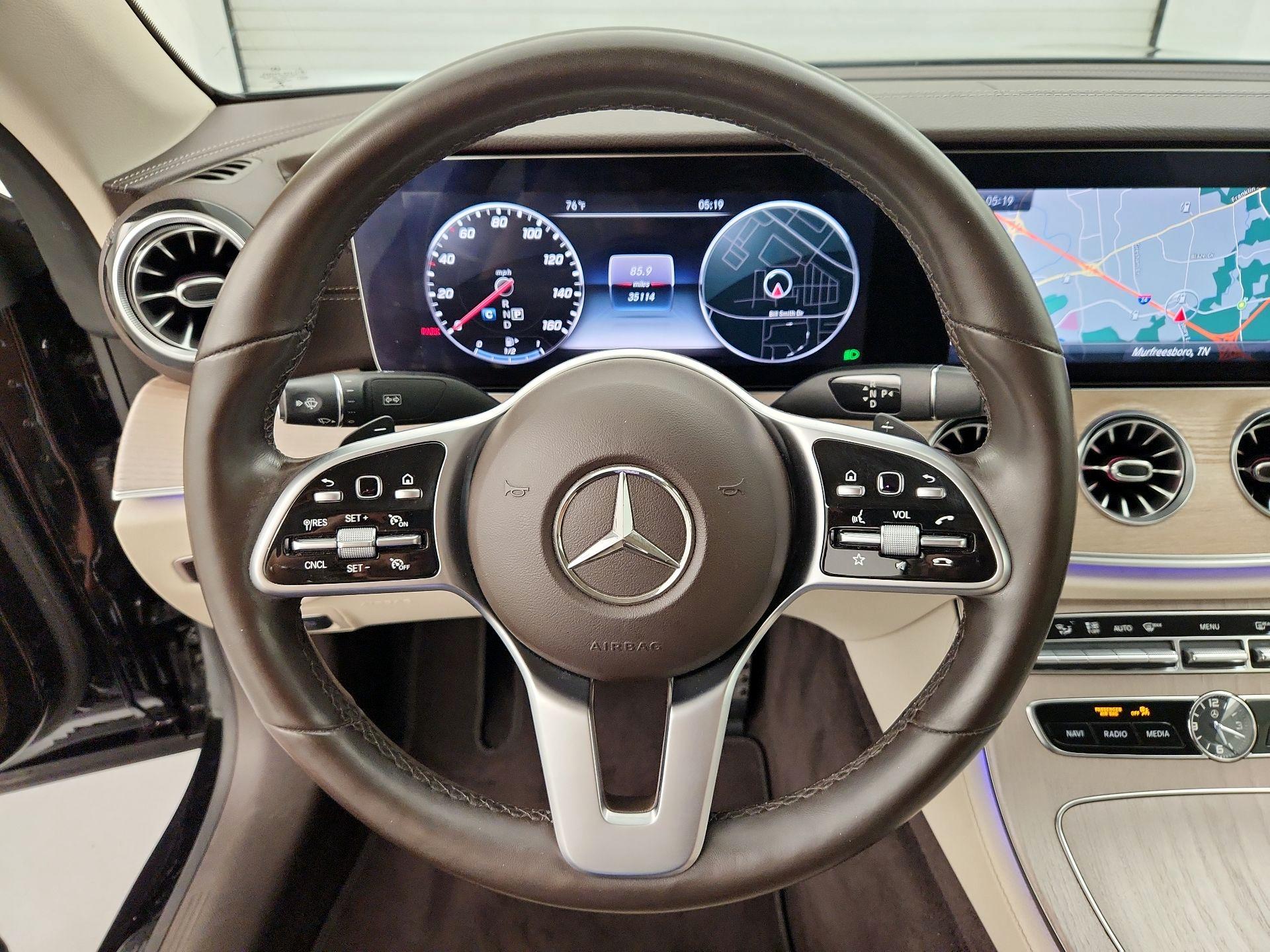 Thumbnail: 2020 Mercedes-Benz E-Class - 10