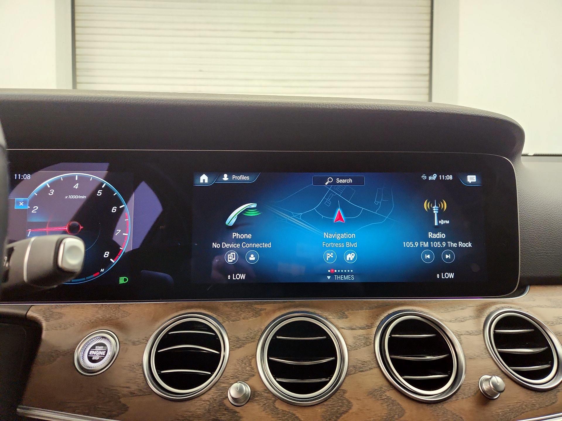 Thumbnail: 2022 Mercedes-Benz E-Class - 16