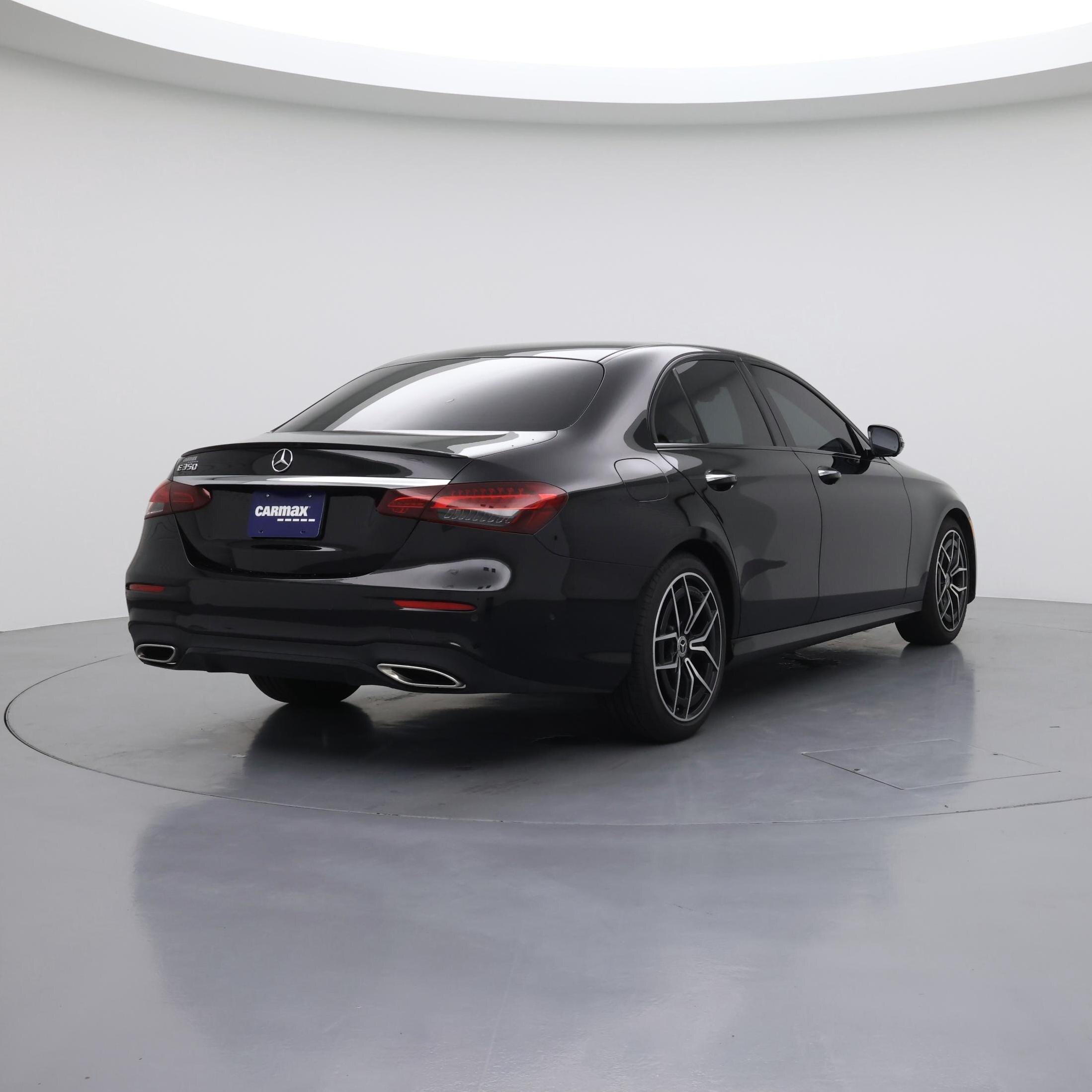 Thumbnail: 2022 Mercedes-Benz E-Class - 8