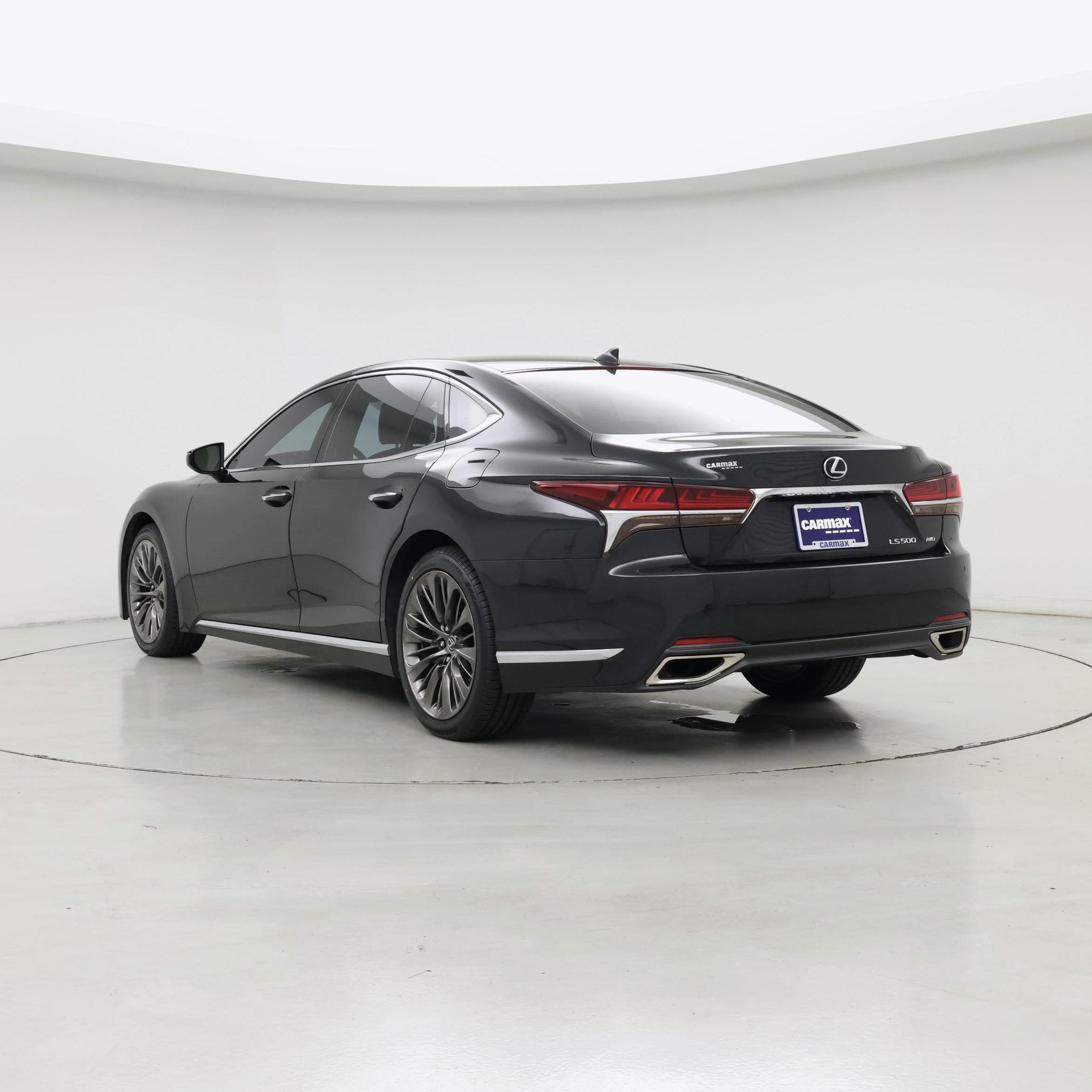 Thumbnail: 2019 Lexus LS - 2